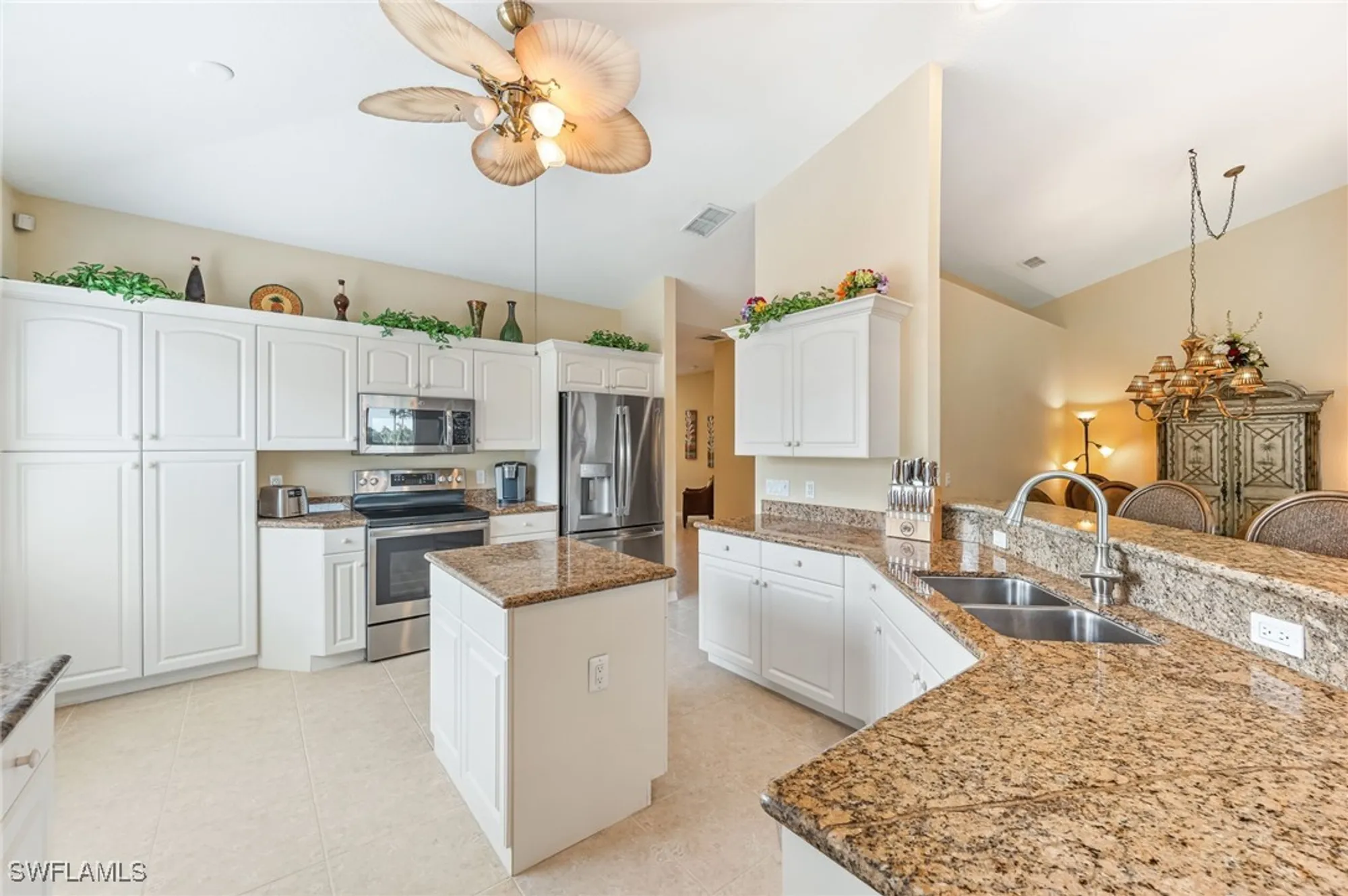 Property Slideshow image 6 of 25 | 20051 seagrove st unit 1208, Estero, FL, 33928