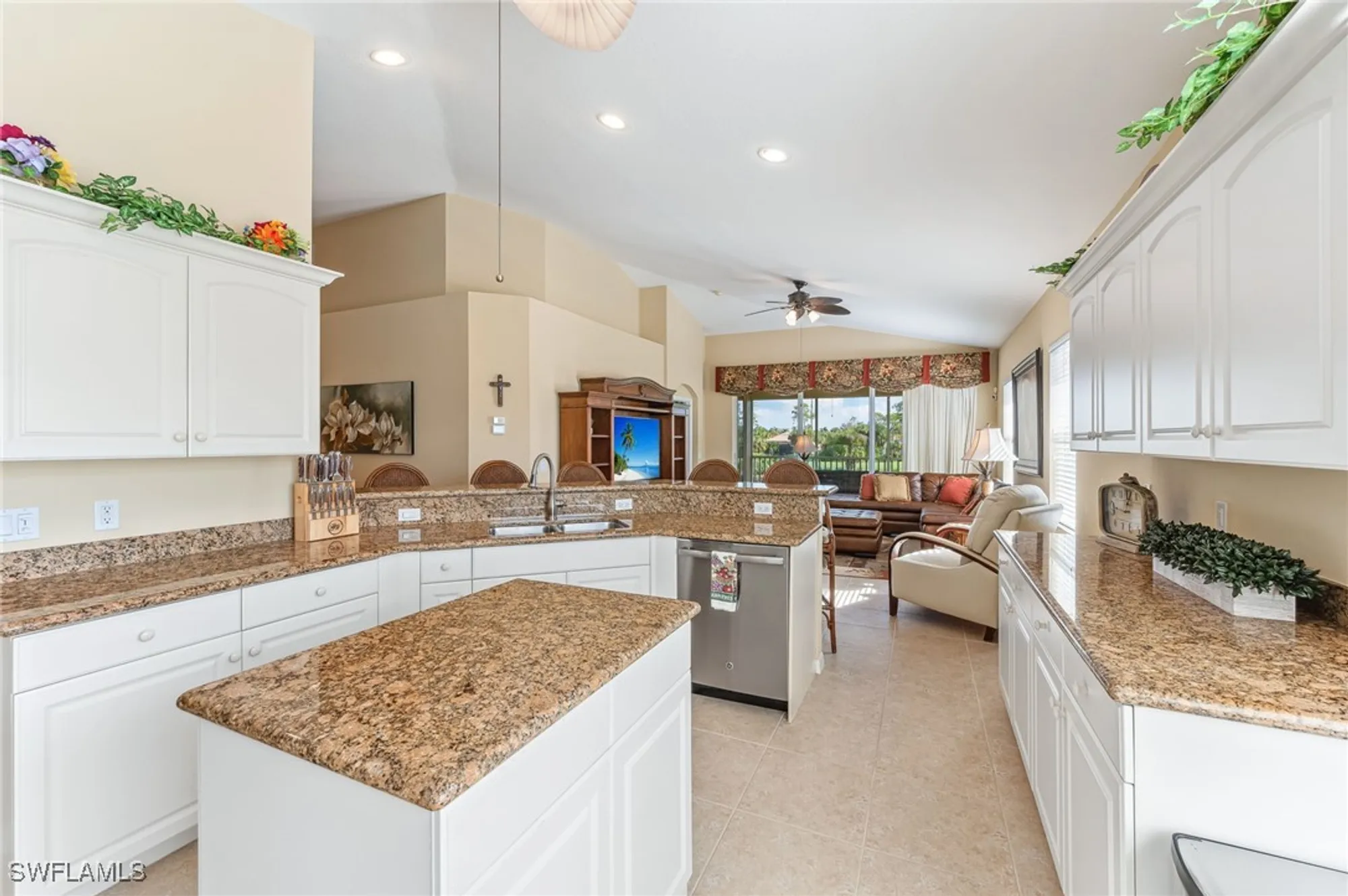 Property Slideshow image 7 of 25 | 20051 seagrove st unit 1208, Estero, FL, 33928