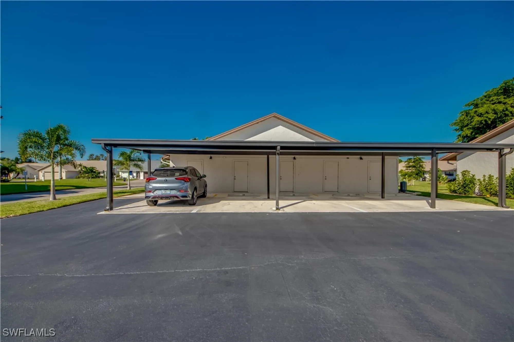 Property Slideshow image 21 of 24 | 16541 bayleaf ln 56, Fort Myers, FL, 33908