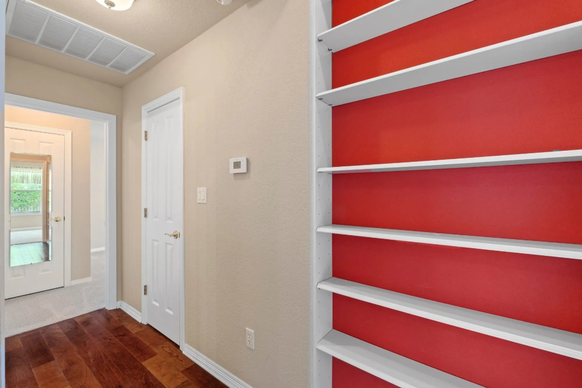 Property Slideshow image 26 of 33 | 125 sabine dr, Georgetown, TX, 78628