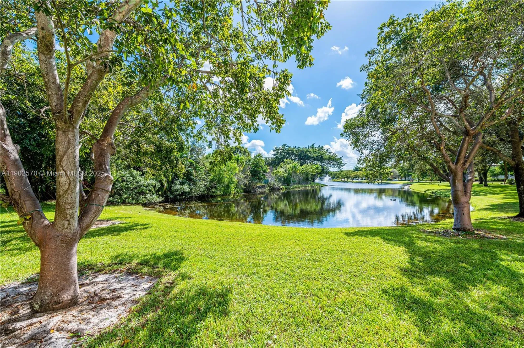 Property Slideshow image 37 of 48 | 2101 lucaya bnd apt c1, Coconut Creek, FL, 33066