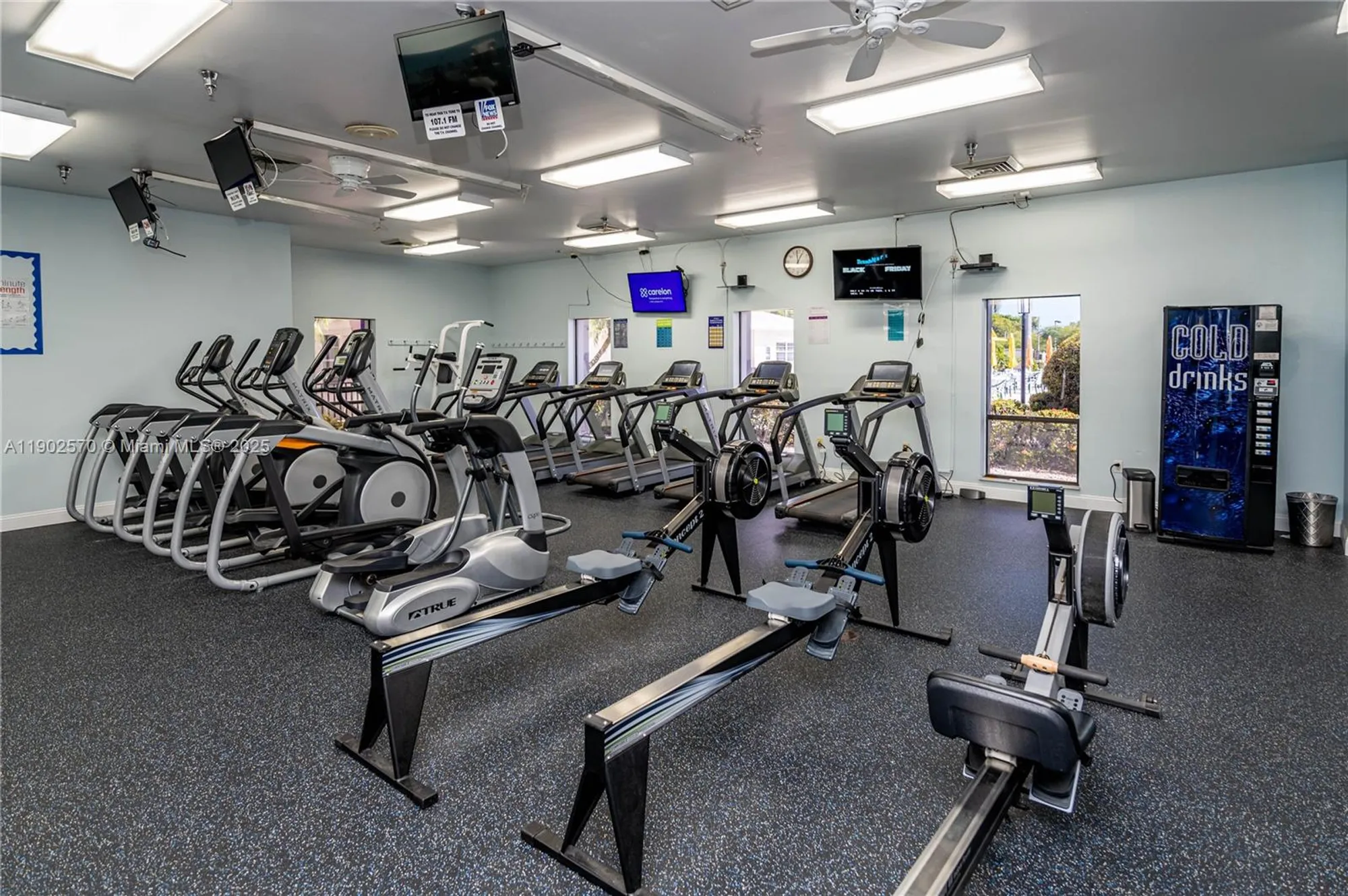 Property Slideshow image 45 of 48 | 2101 lucaya bnd apt c1, Coconut Creek, FL, 33066
