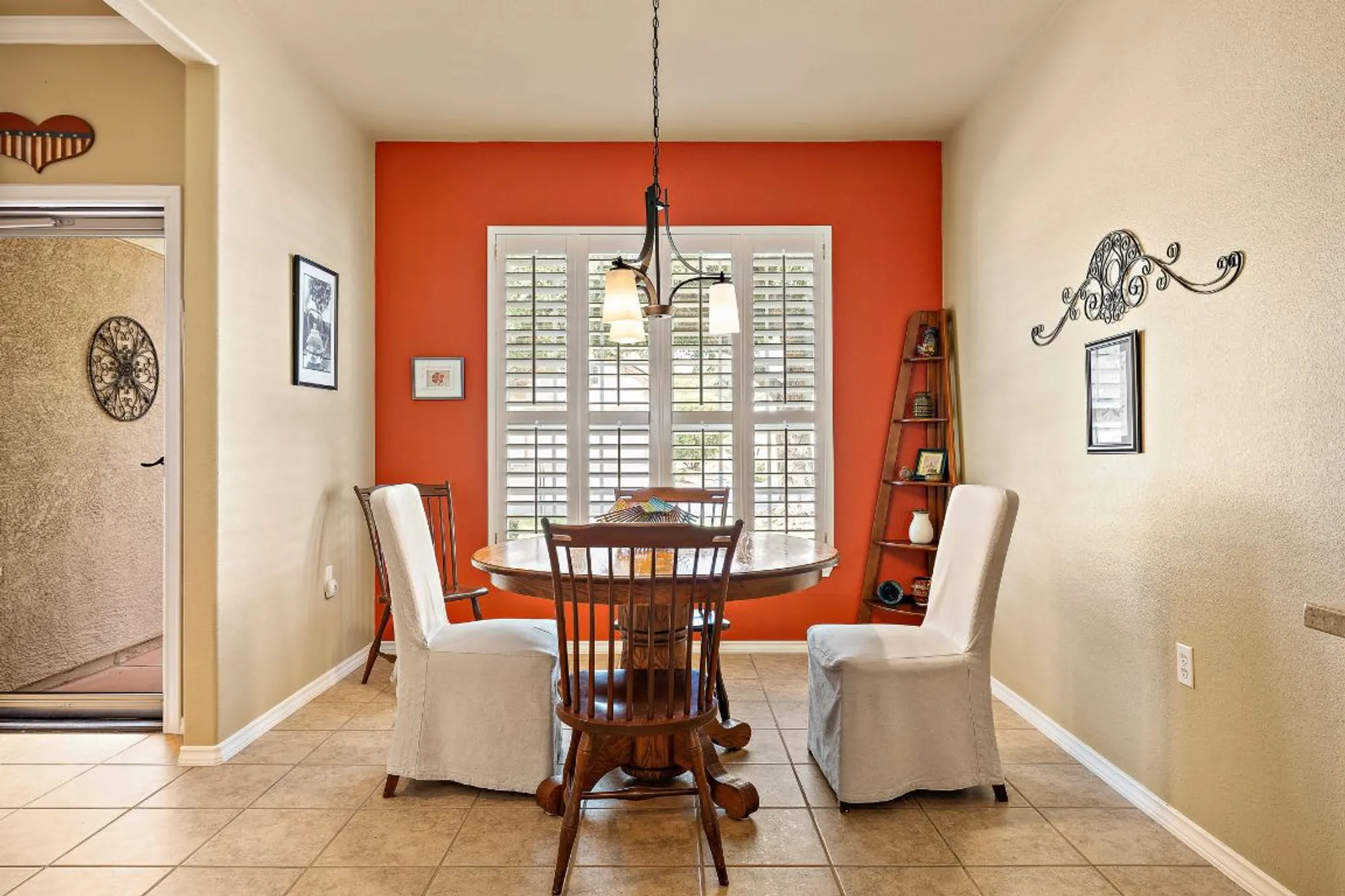 Property Slideshow image 11 of 26 | 406 sundance ln, Georgetown, TX, 78633