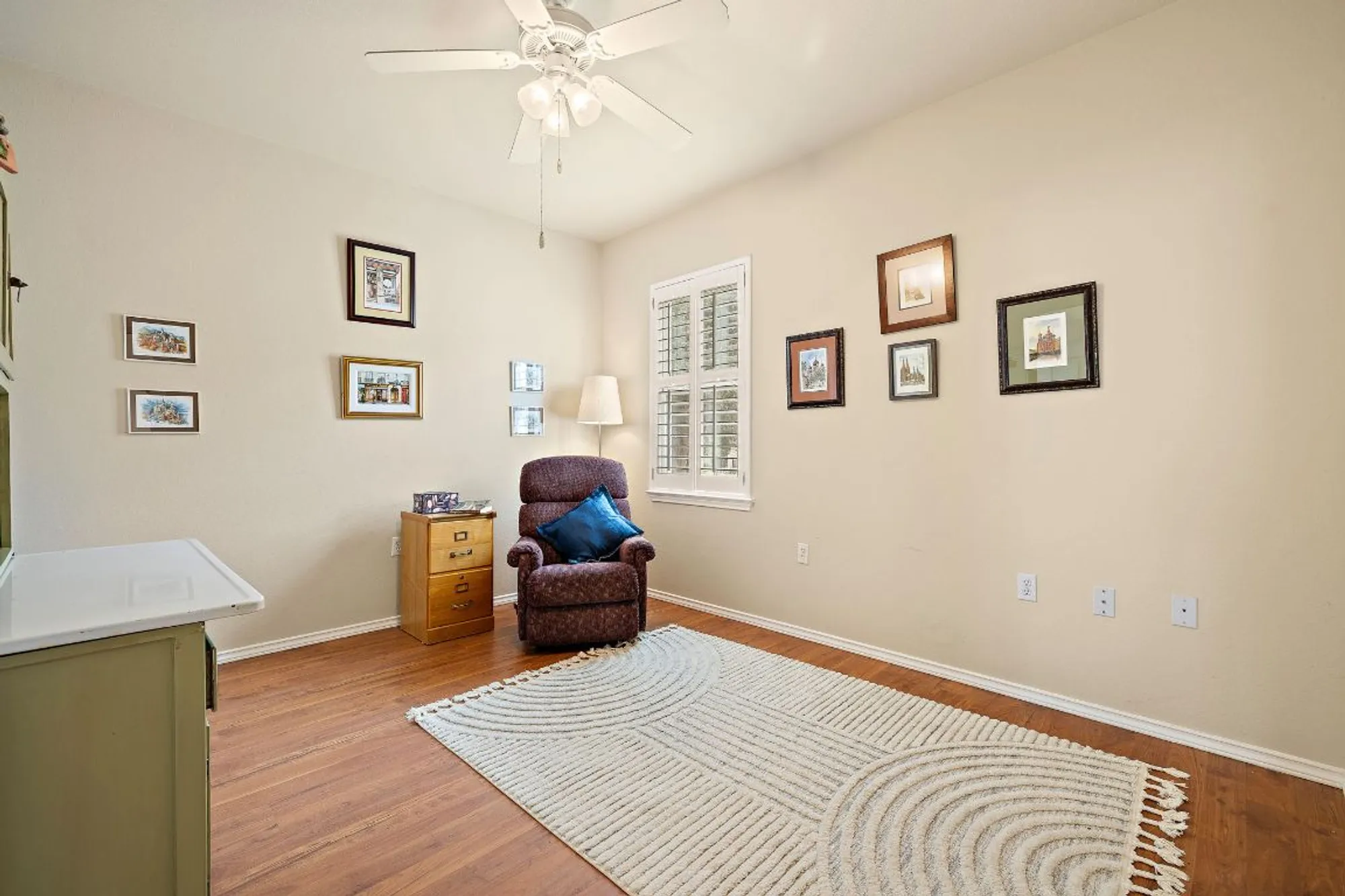 Property Slideshow image 20 of 26 | 406 sundance ln, Georgetown, TX, 78633