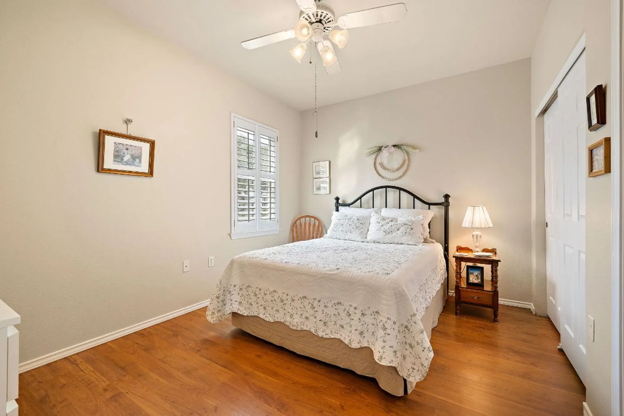 Property Slideshow image 21 of 26 | 406 sundance ln, Georgetown, TX, 78633