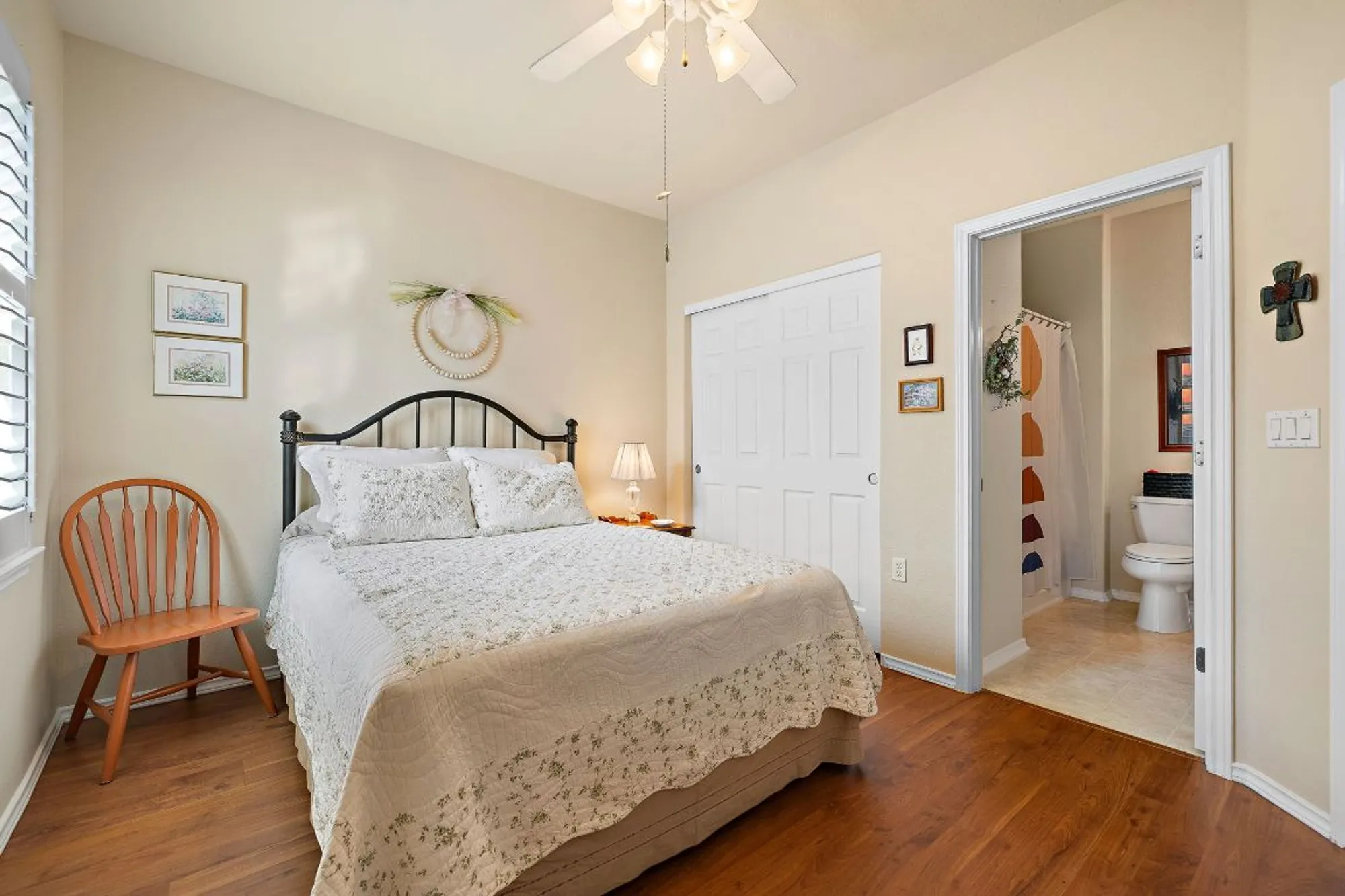 Property Slideshow image 22 of 26 | 406 sundance ln, Georgetown, TX, 78633