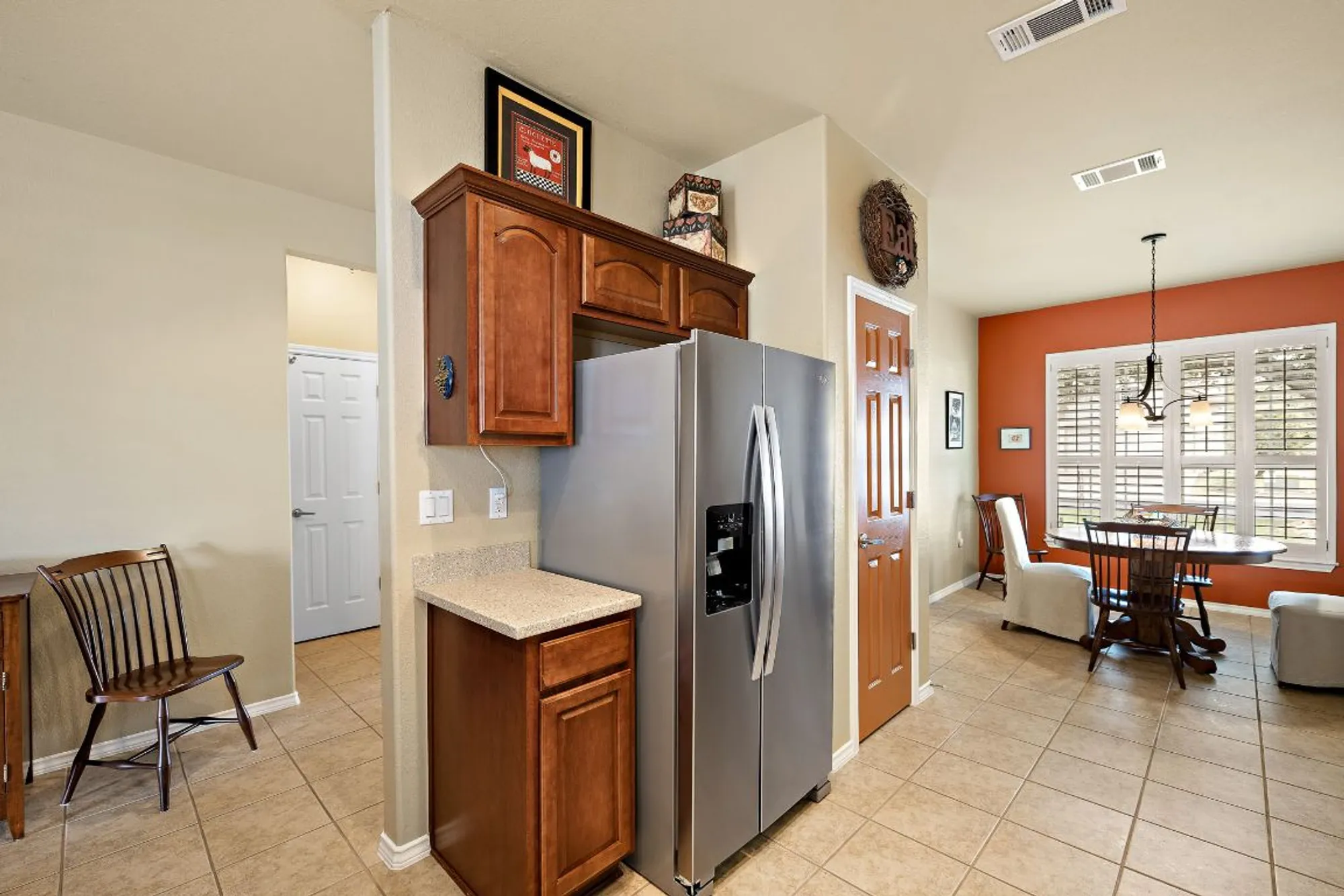 Property Slideshow image 5 of 26 | 406 sundance ln, Georgetown, TX, 78633