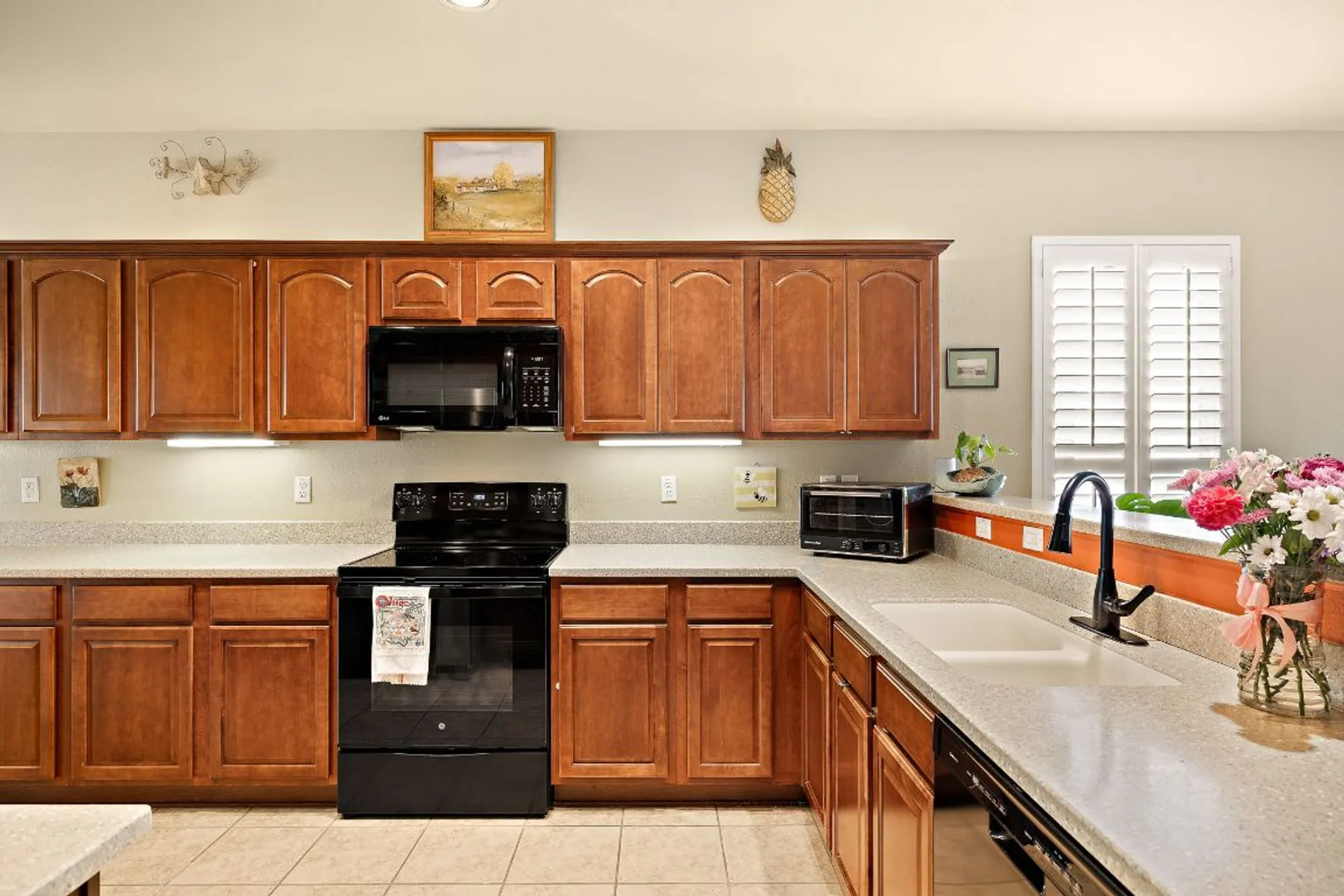 Property Slideshow image 6 of 26 | 406 sundance ln, Georgetown, TX, 78633