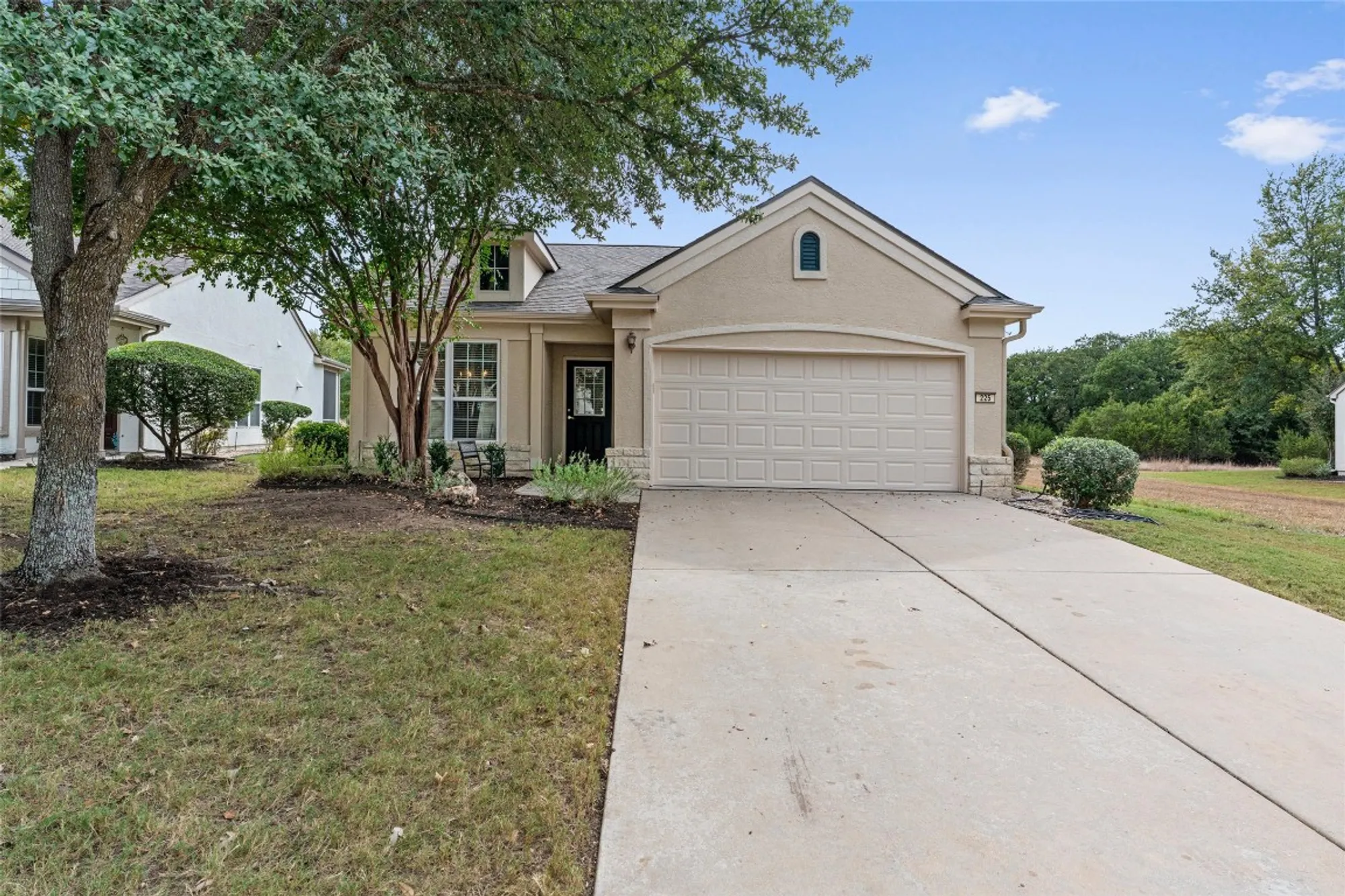Property Slideshow image 1 of 30 | 225 crockett loop, Georgetown, TX, 78633