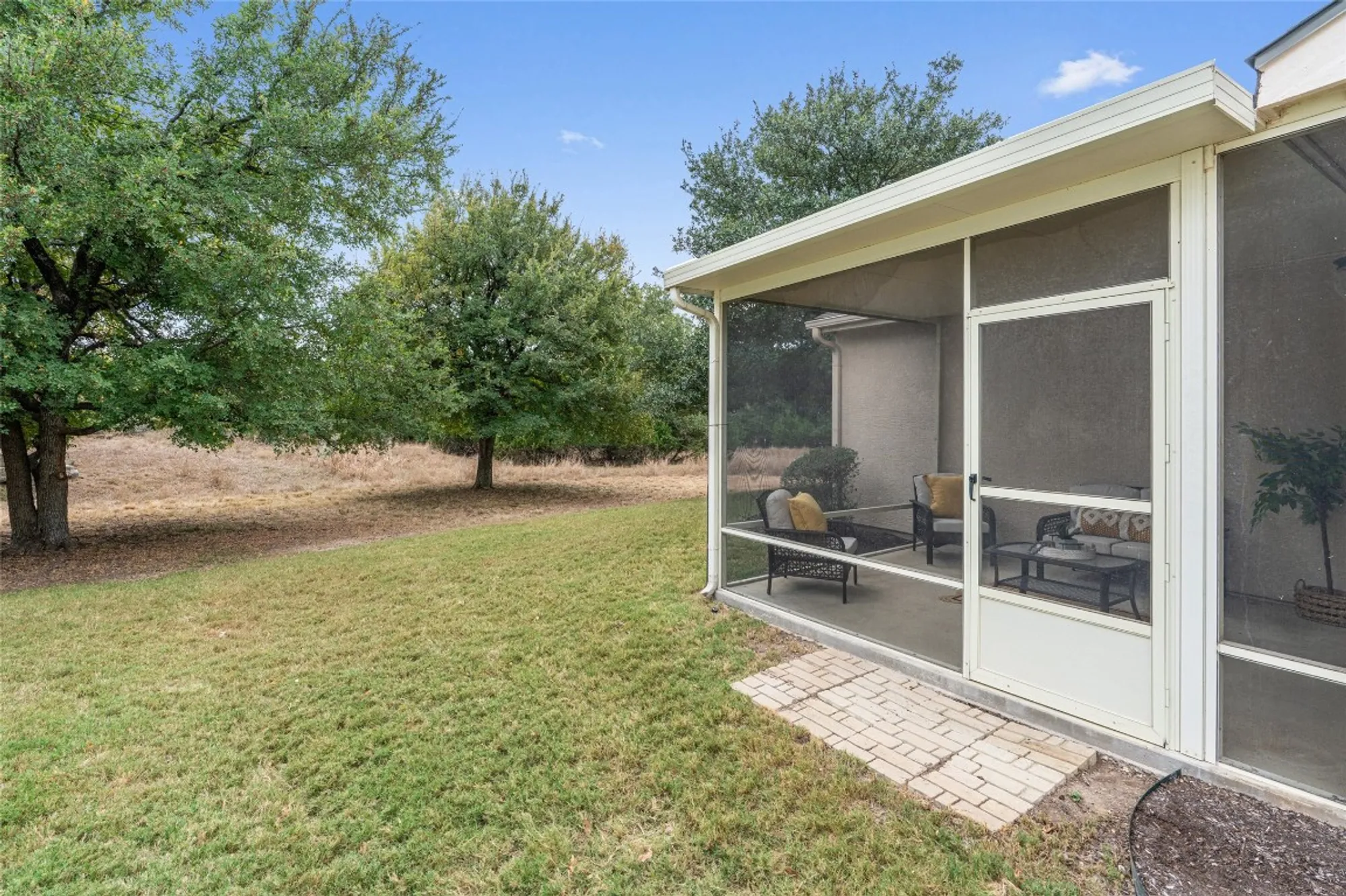 Property Slideshow image 26 of 30 | 225 crockett loop, Georgetown, TX, 78633