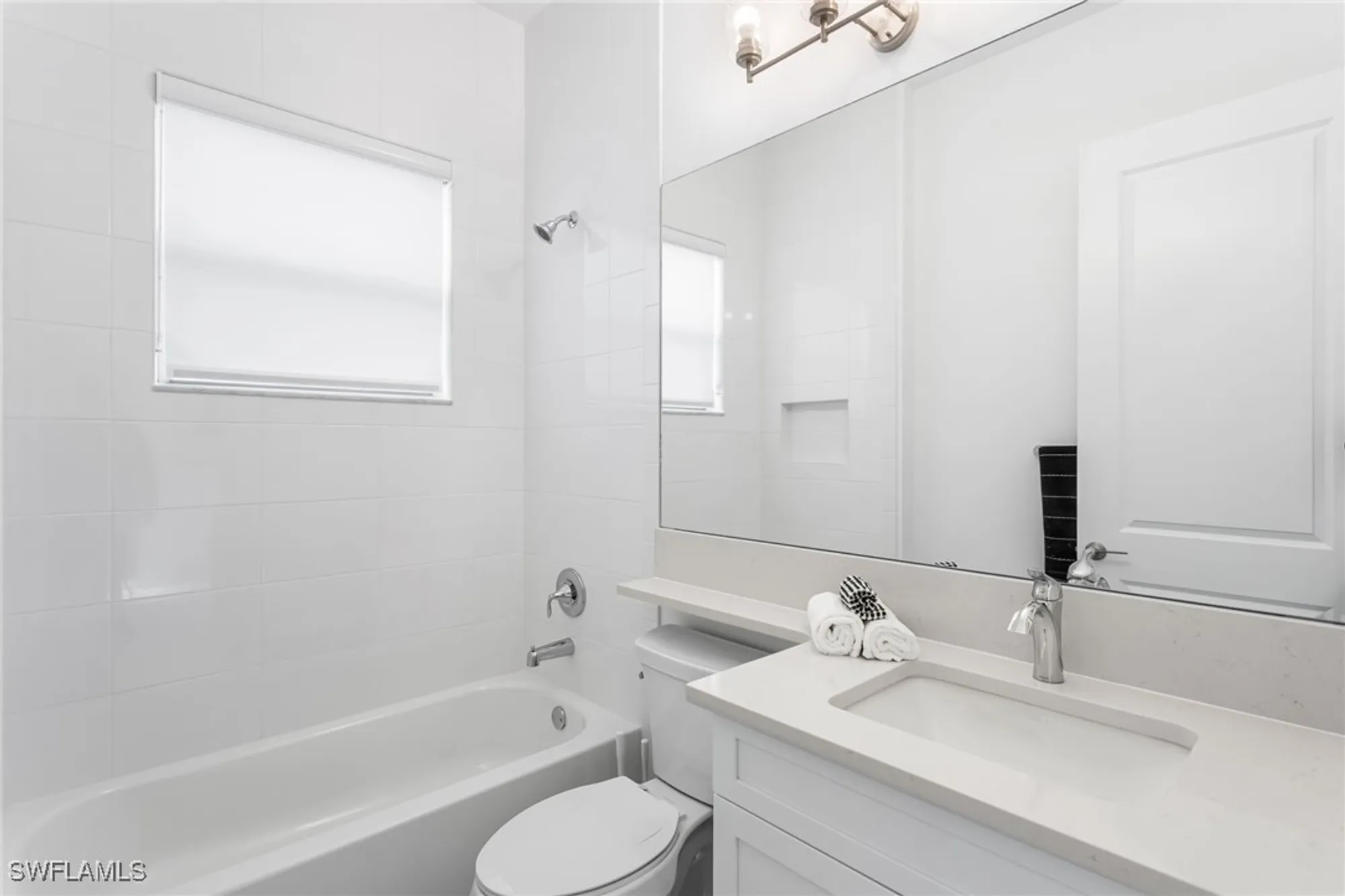 Property Slideshow image 28 of 50 | 11813 drake ln, Naples, FL, 34120