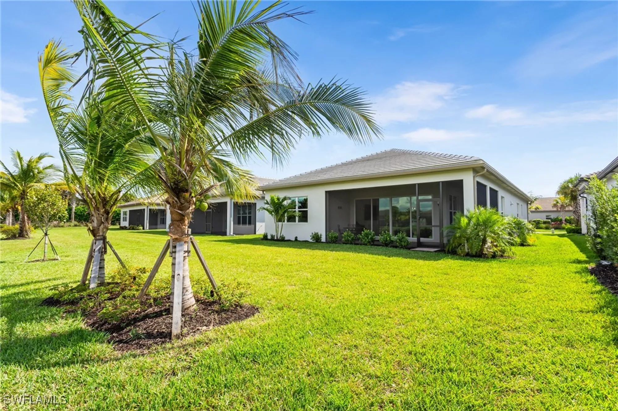 Property Slideshow image 34 of 50 | 11813 drake ln, Naples, FL, 34120