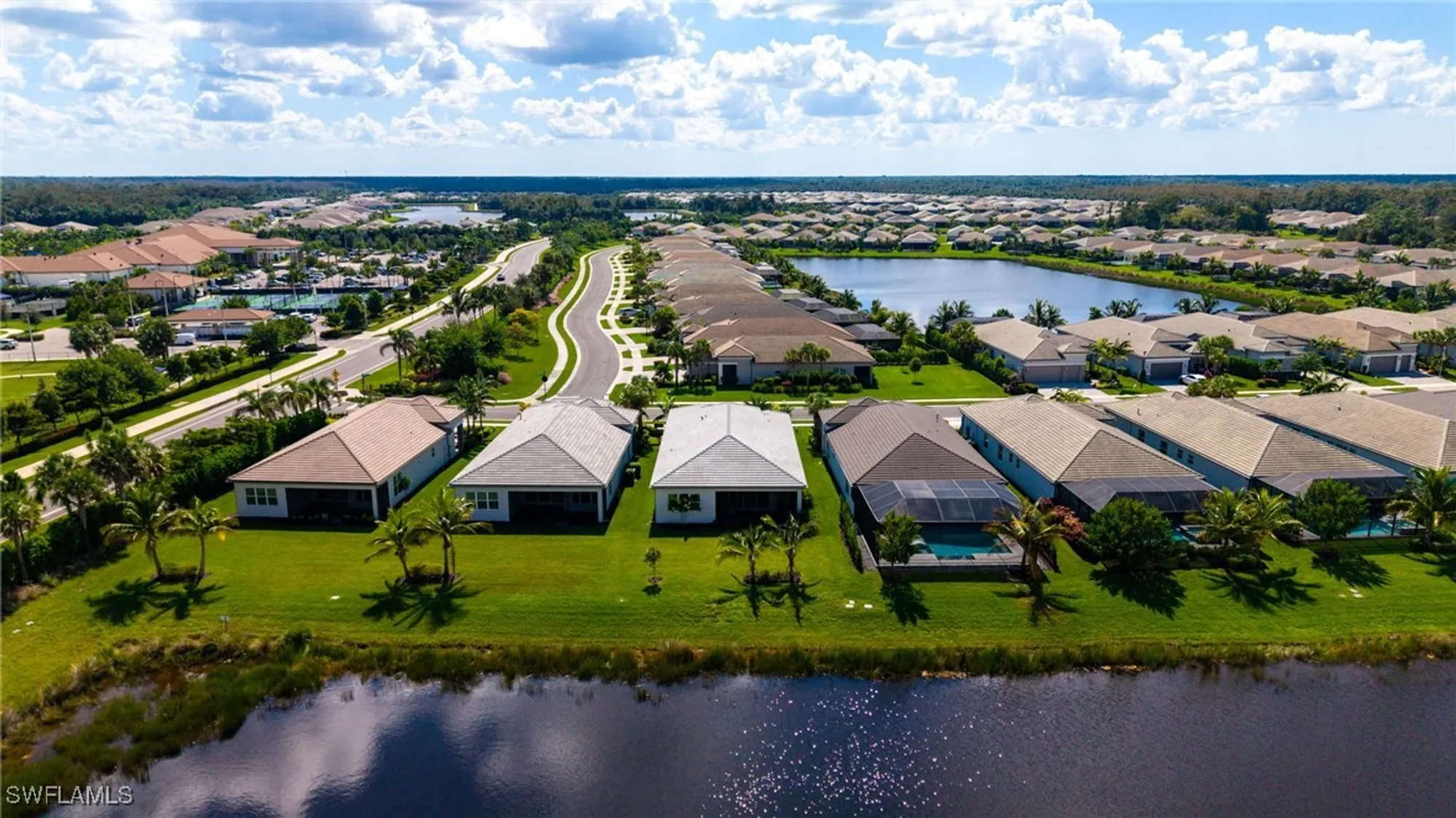 Property Slideshow image 37 of 50 | 11813 drake ln, Naples, FL, 34120