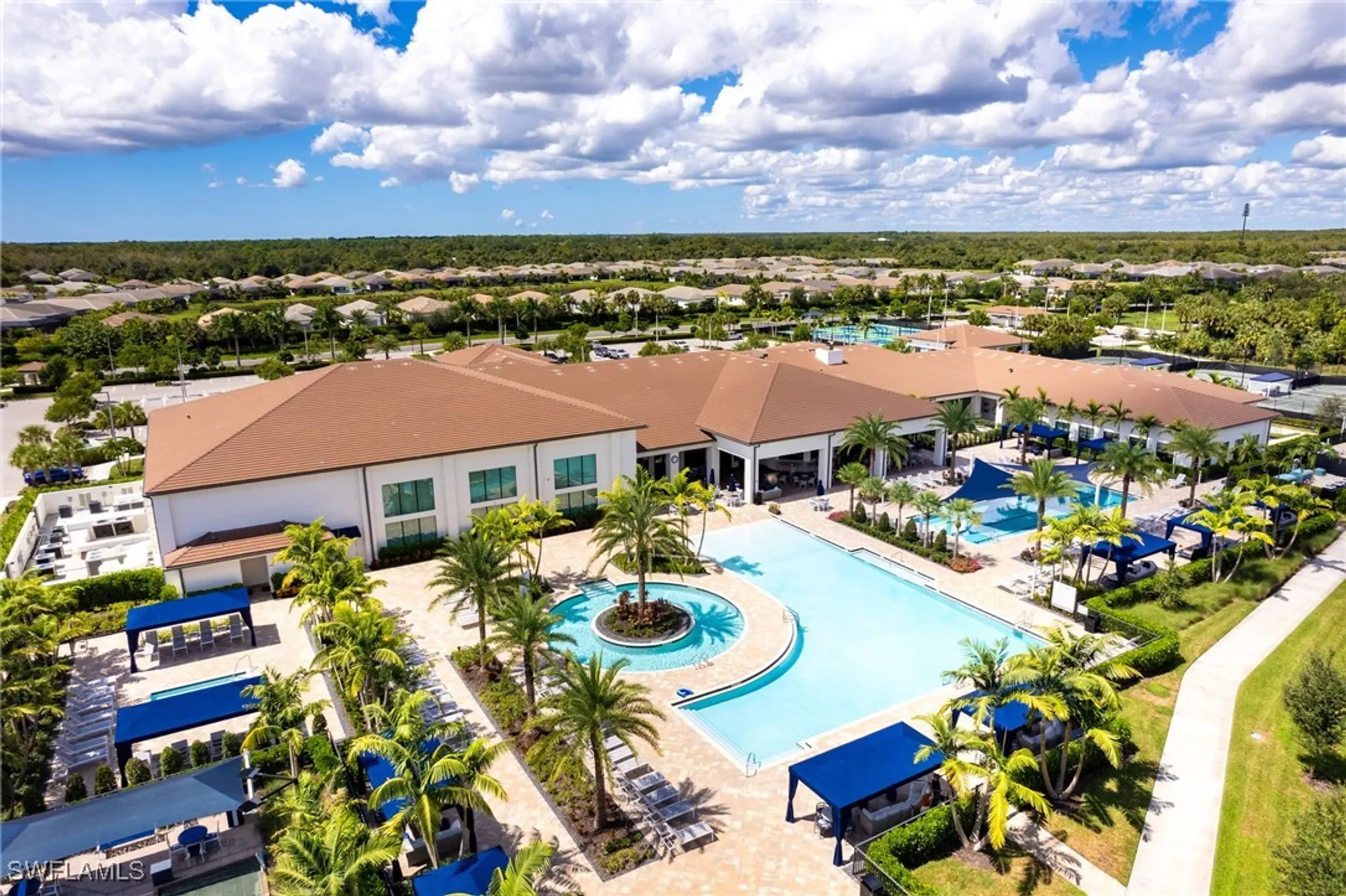 Property Slideshow image 45 of 50 | 11813 drake ln, Naples, FL, 34120