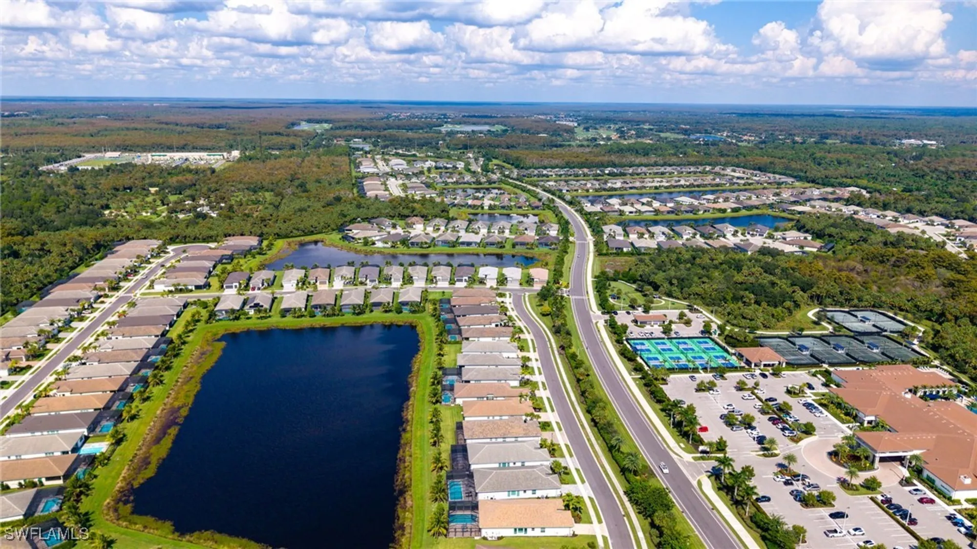 Property Slideshow image 42 of 50 | 11813 drake ln, Naples, FL, 34120