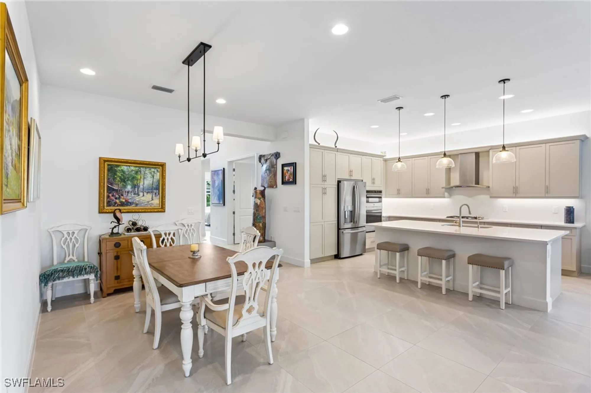 Property Slideshow image 7 of 50 | 11813 drake ln, Naples, FL, 34120