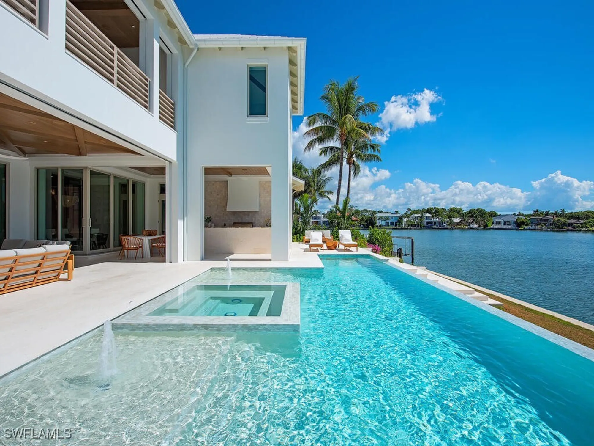 Property Slideshow image 5 of 21 | 306 spring line dr, Naples, FL, 34102