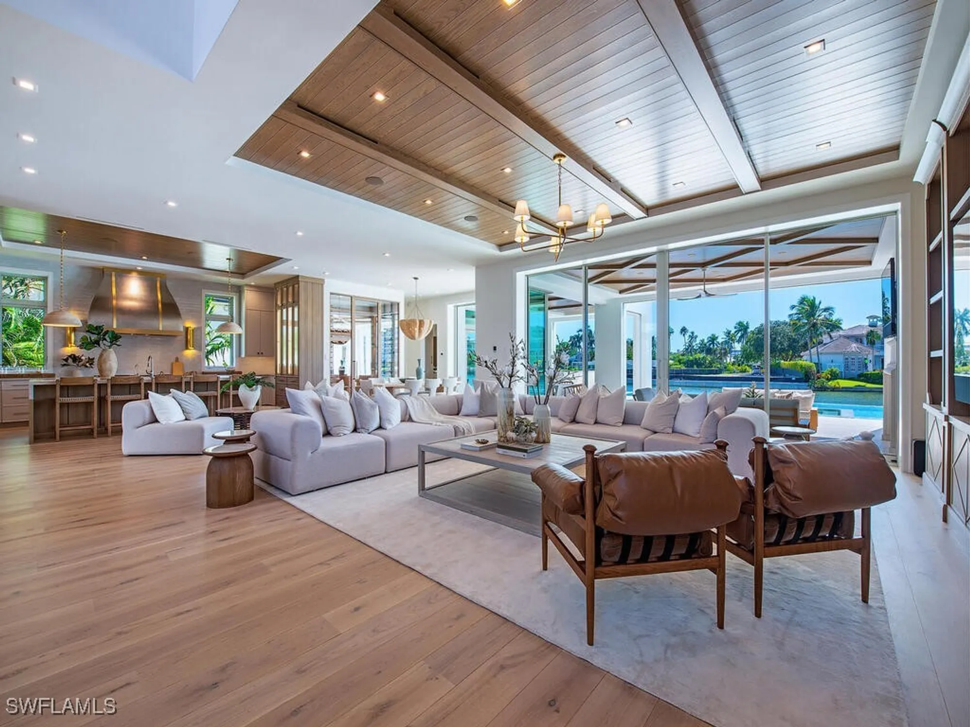Property Slideshow image 7 of 21 | 306 spring line dr, Naples, FL, 34102
