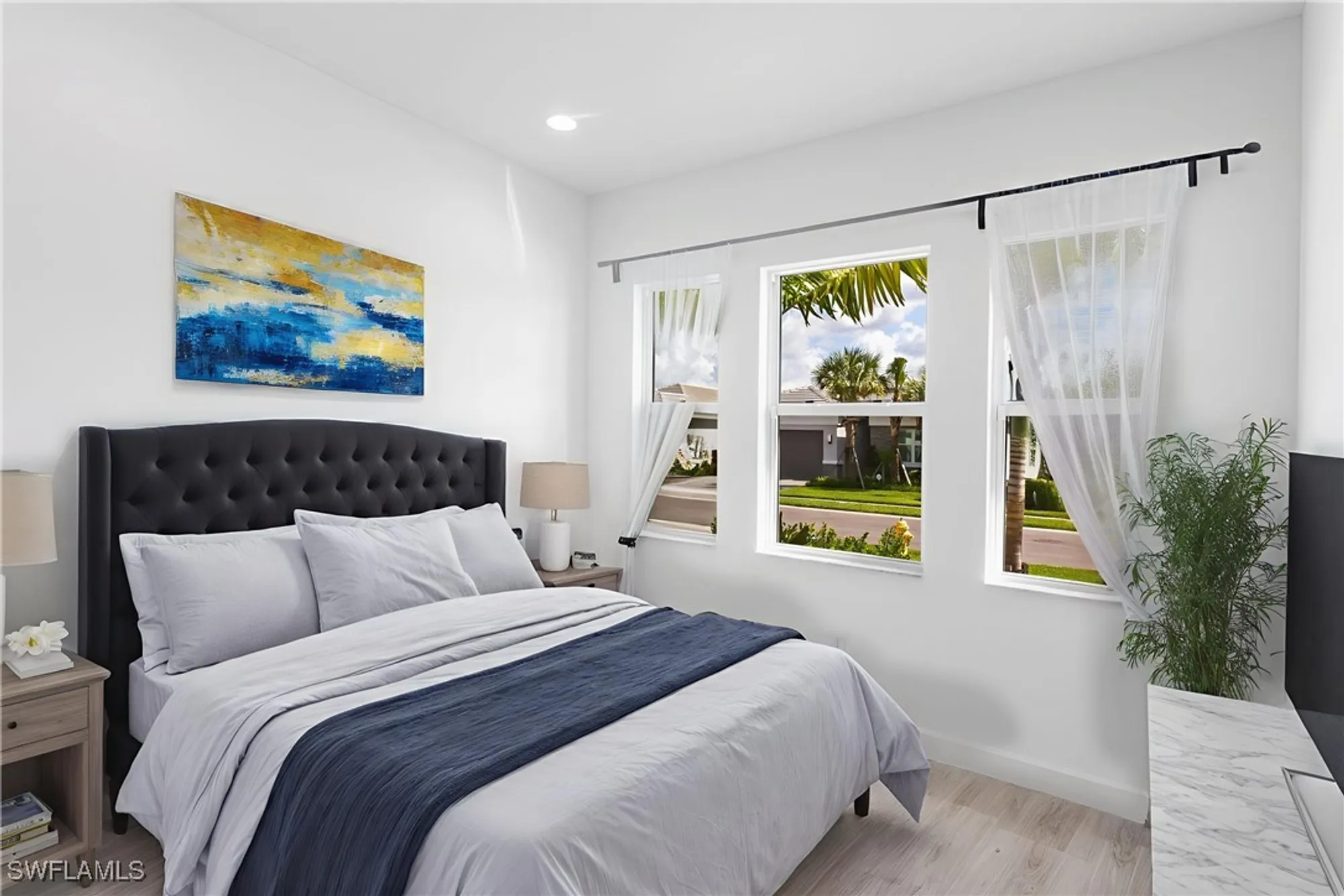 Property Slideshow image 21 of 34 | 12438 dahlia ct, Naples, FL, 34120