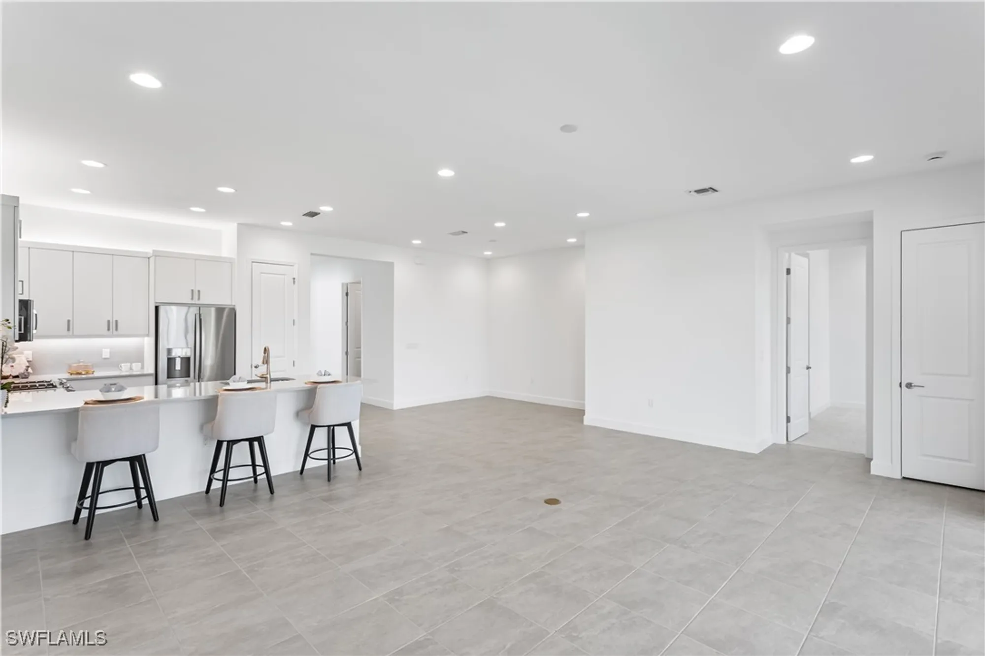 Property Slideshow image 5 of 34 | 12438 dahlia ct, Naples, FL, 34120