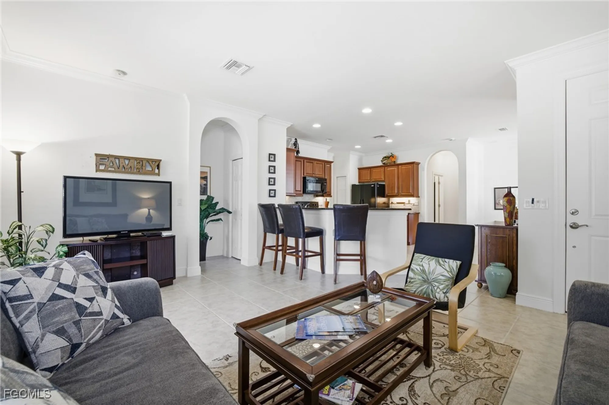 Property Slideshow image 7 of 40 | 10483 materita dr, Fort Myers, FL, 33913