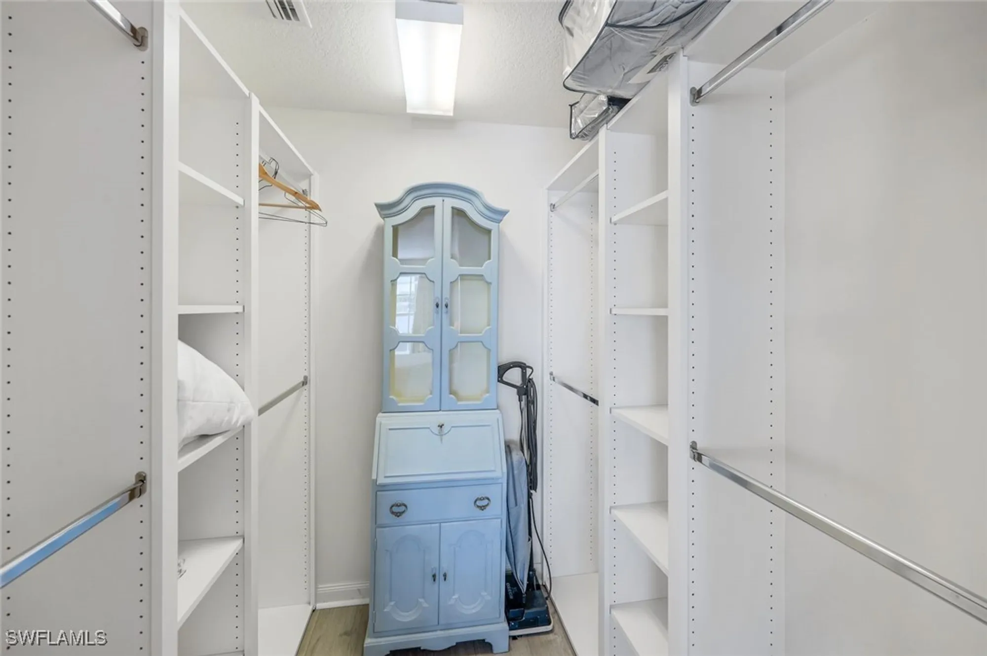 Property Slideshow image 20 of 44 | 4251 redonda ln, Naples, FL, 34119