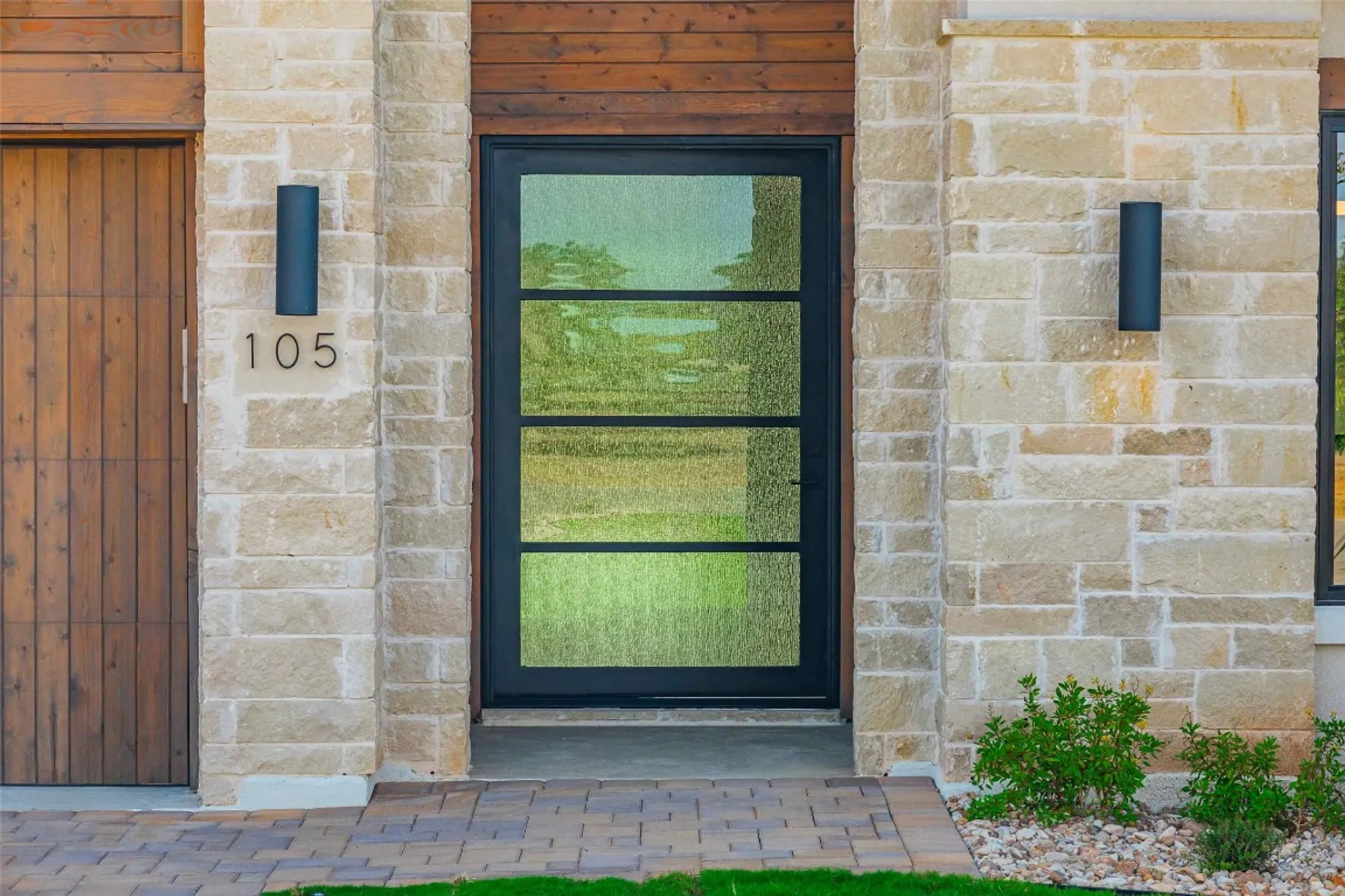 Property Slideshow image 3 of 39 | 105 manciano, Horseshoe Bay, TX, 78657