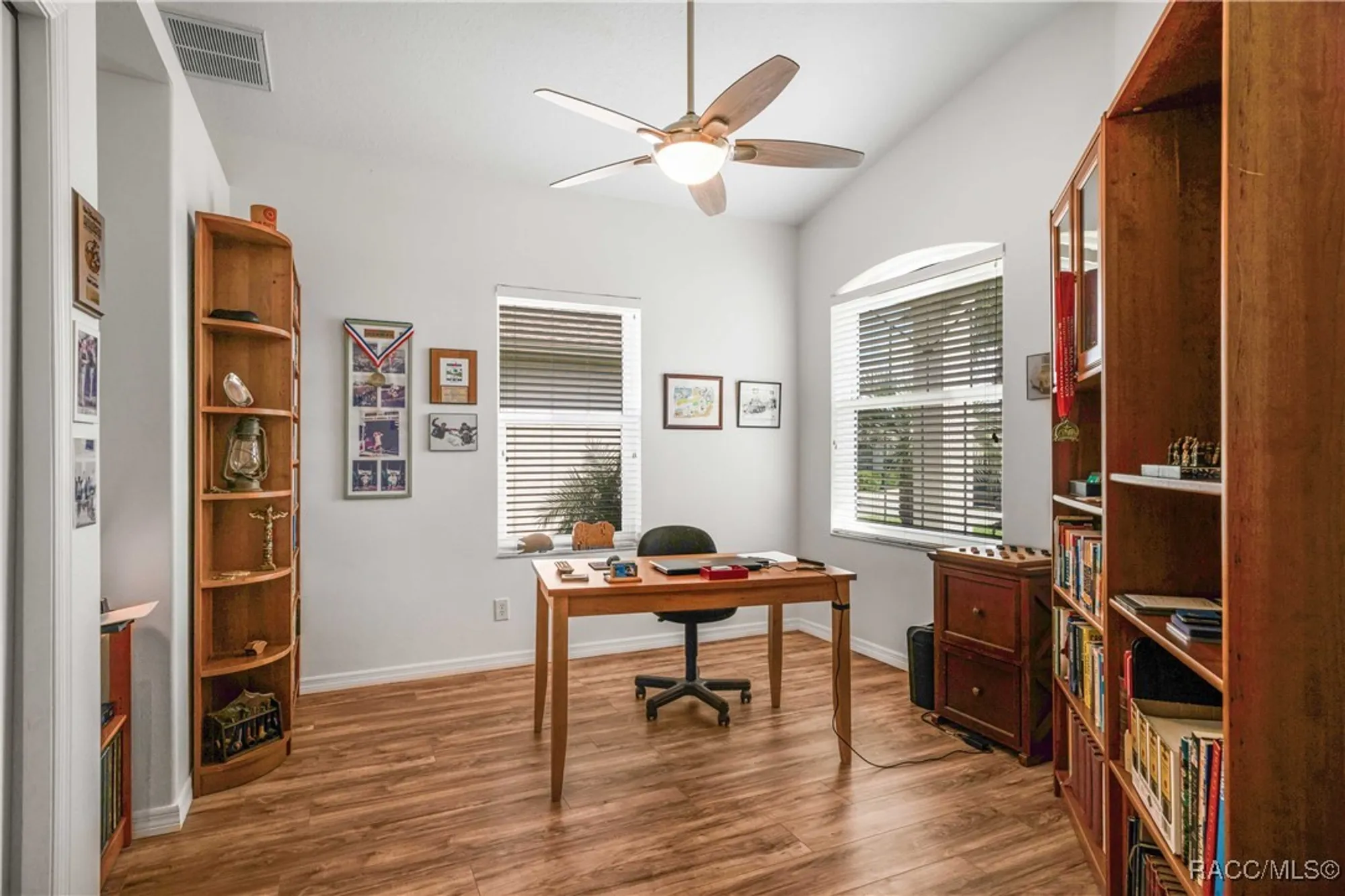 Property Slideshow image 15 of 60 | 2344 n andrea pt, Lecanto, FL, 34461
