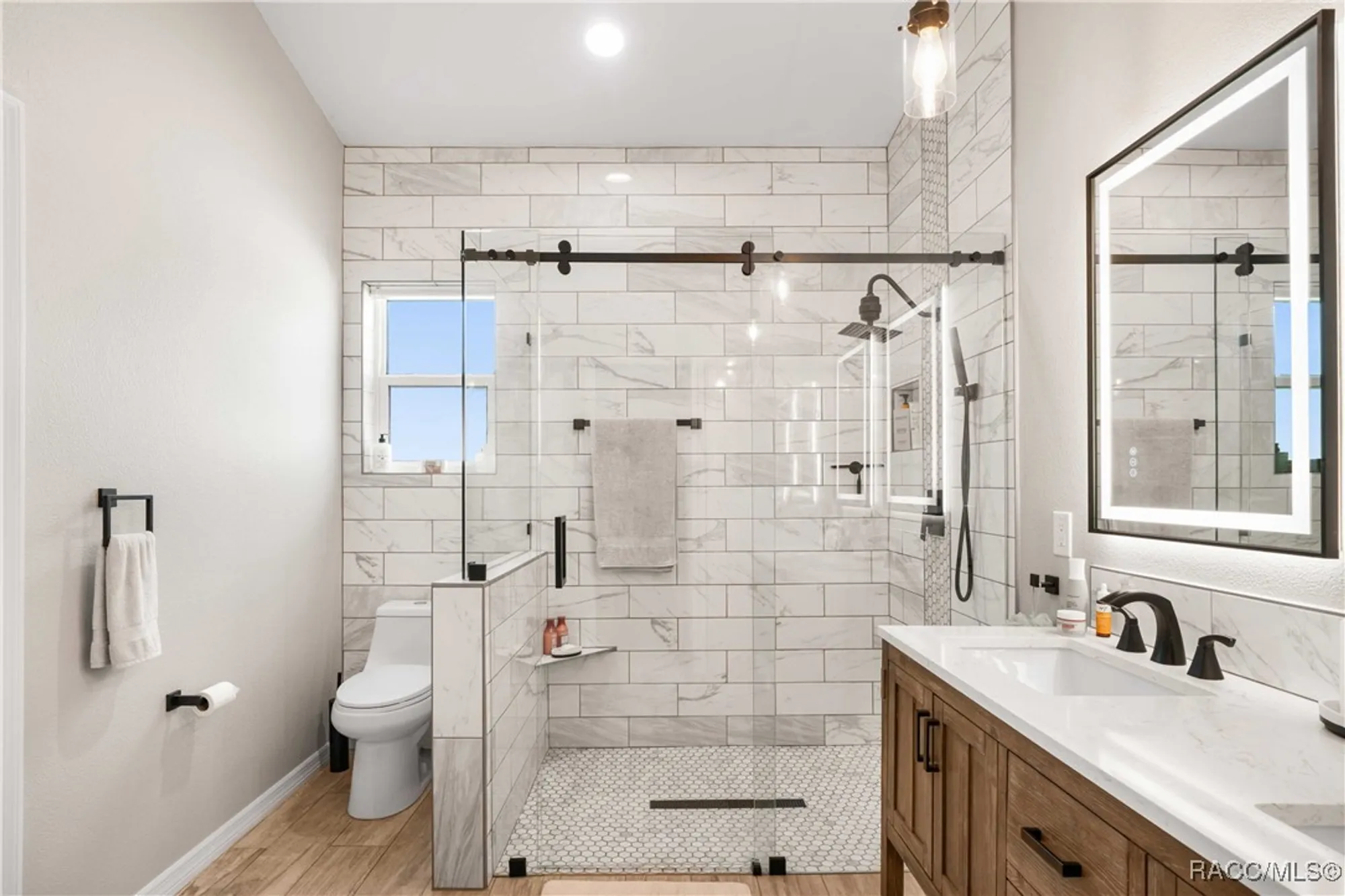 Property Slideshow image 13 of 60 | 2344 n andrea pt, Lecanto, FL, 34461