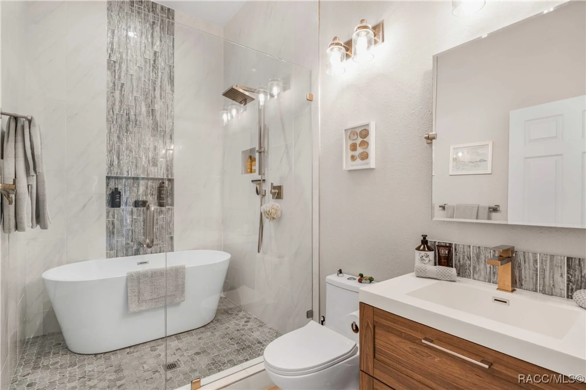 Property Slideshow image 3 of 60 | 2344 n andrea pt, Lecanto, FL, 34461