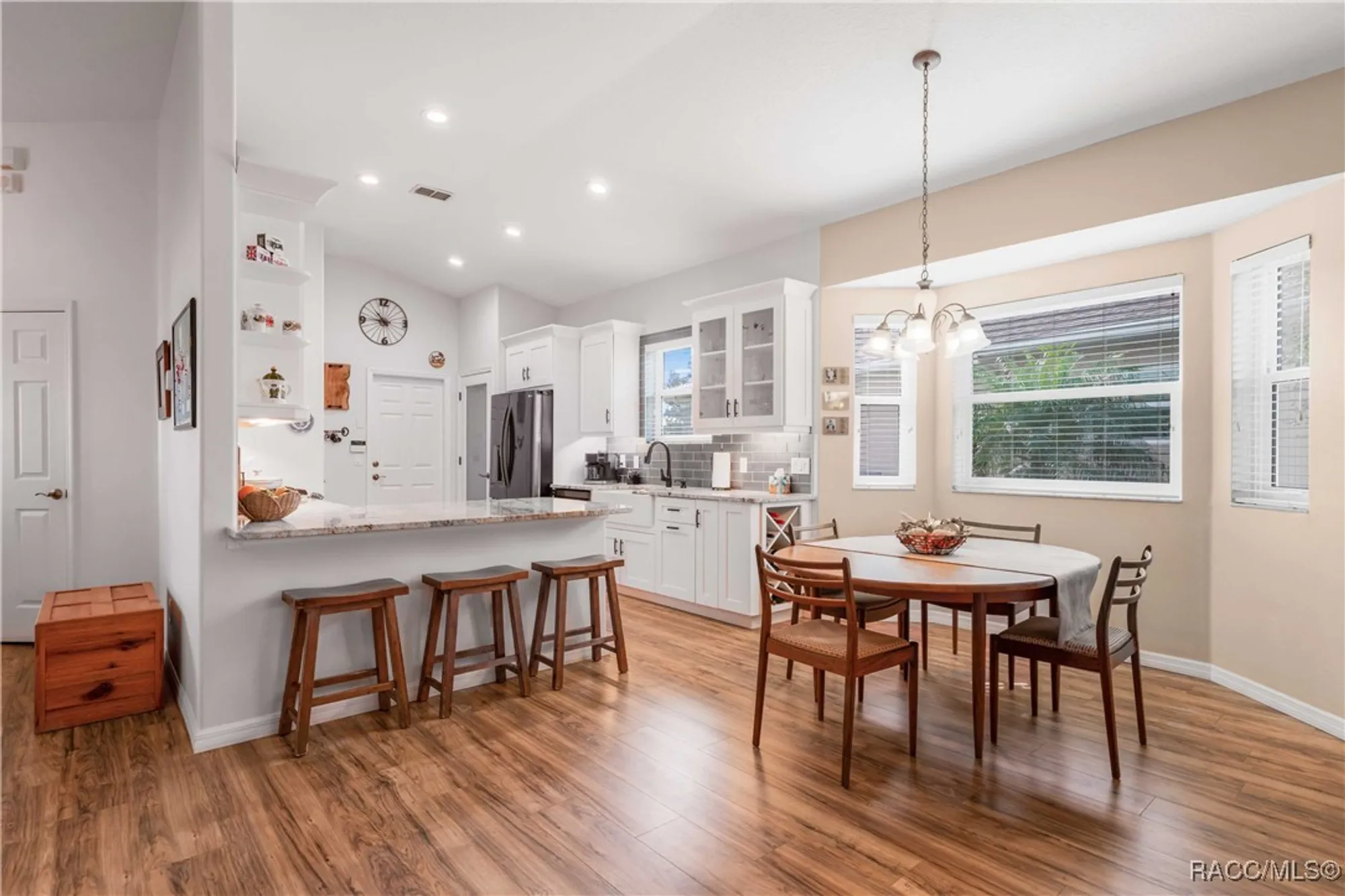 Property Slideshow image 9 of 60 | 2344 n andrea pt, Lecanto, FL, 34461