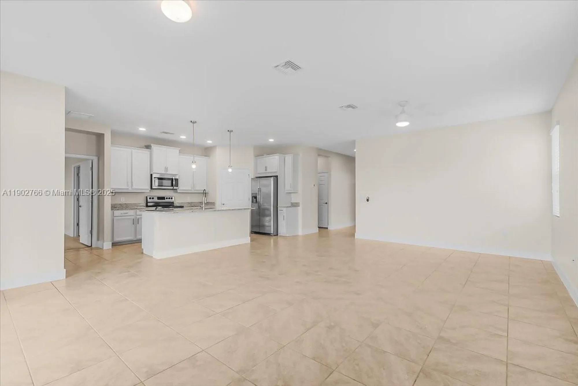 Property Slideshow image 19 of 35 | 3348 apple blossom, Fort Myers, FL, 33920