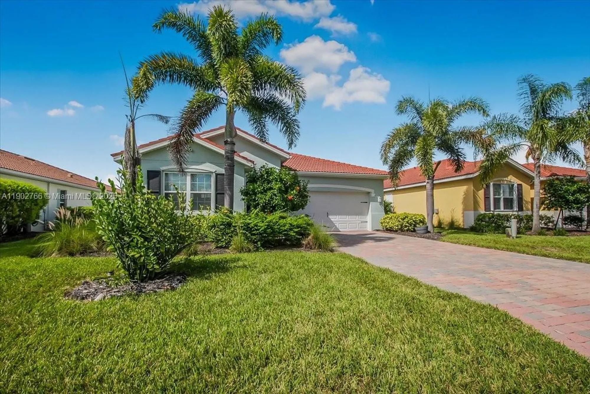Property Slideshow image 1 of 35 | 3348 apple blossom, Fort Myers, FL, 33920
