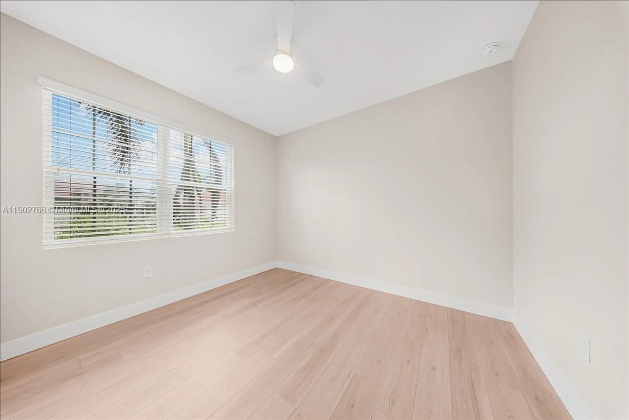 Property Slideshow image 12 of 35 | 3348 apple blossom, Fort Myers, FL, 33920