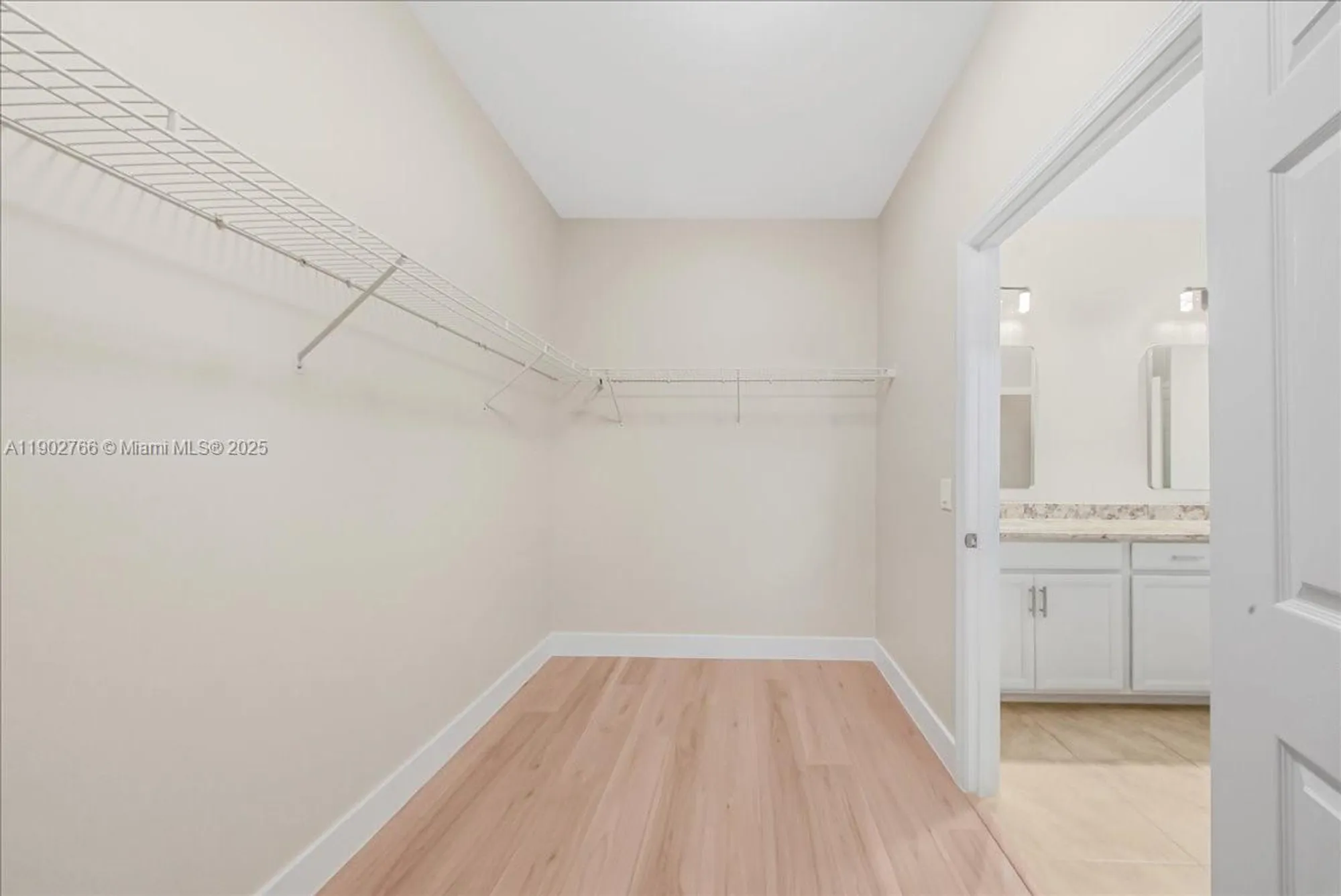 Property Slideshow image 20 of 35 | 3348 apple blossom, Fort Myers, FL, 33920