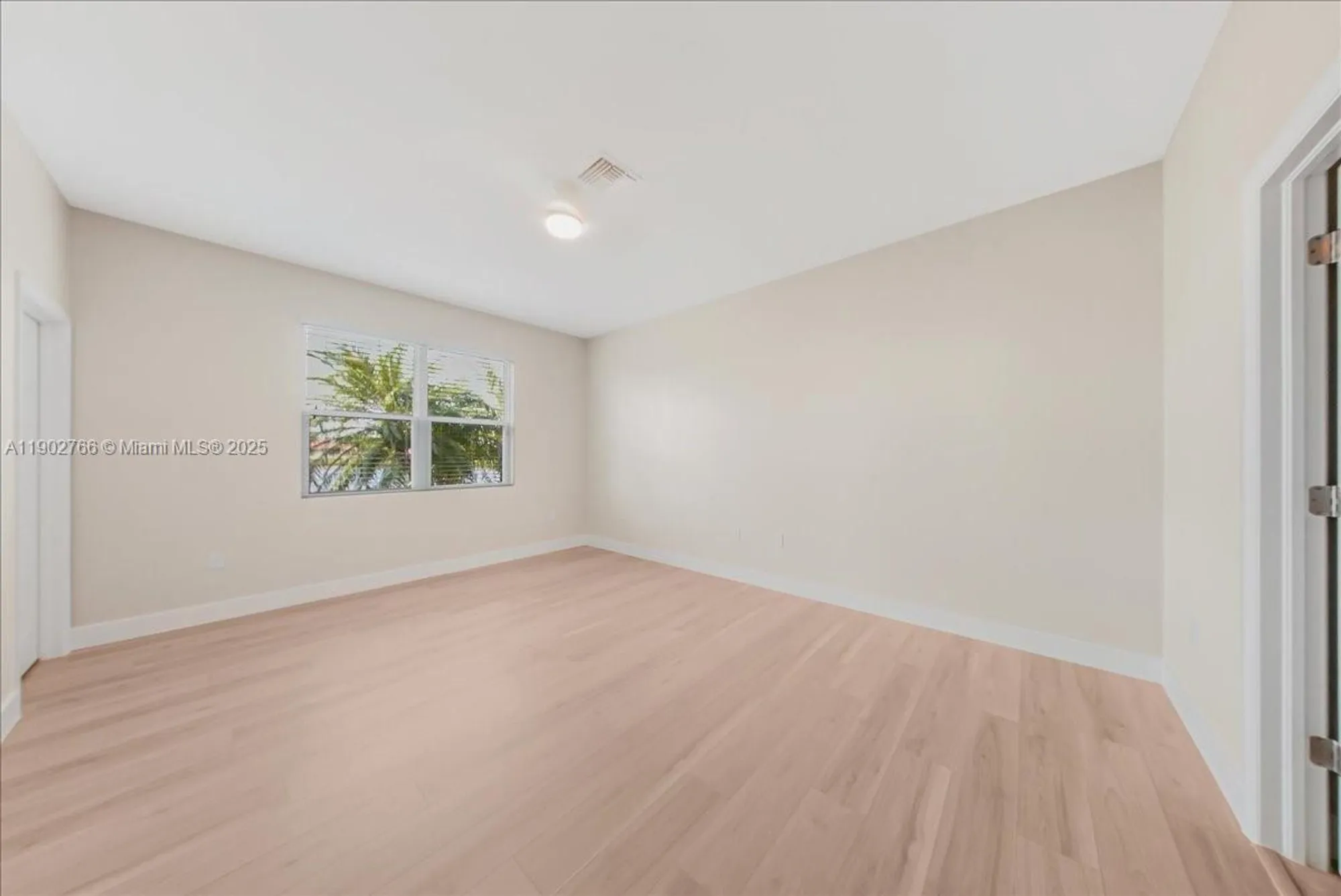 Property Slideshow image 23 of 35 | 3348 apple blossom, Fort Myers, FL, 33920