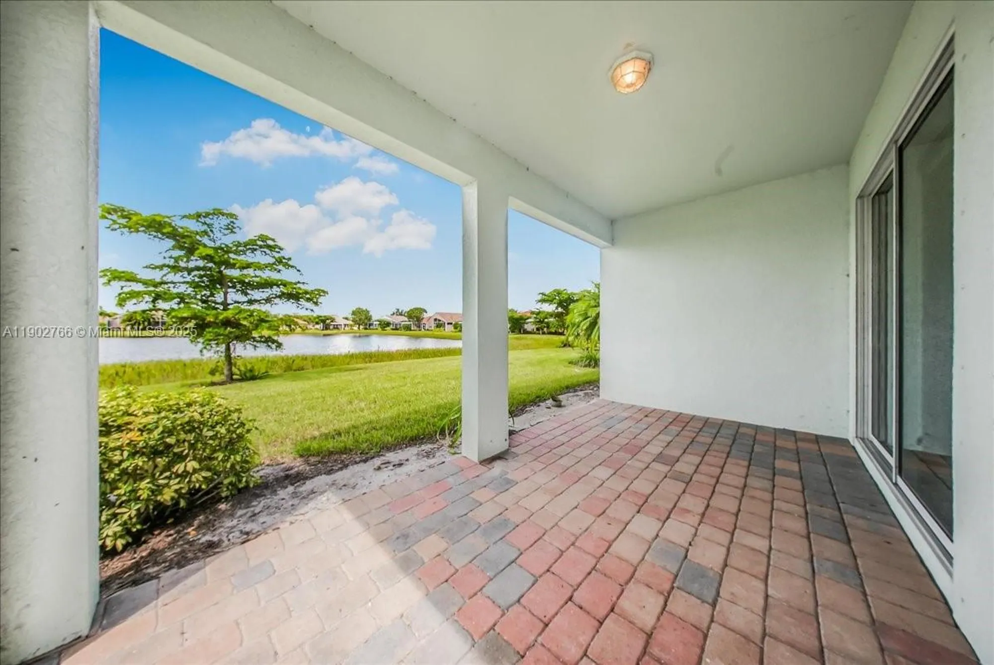 Property Slideshow image 31 of 35 | 3348 apple blossom, Fort Myers, FL, 33920