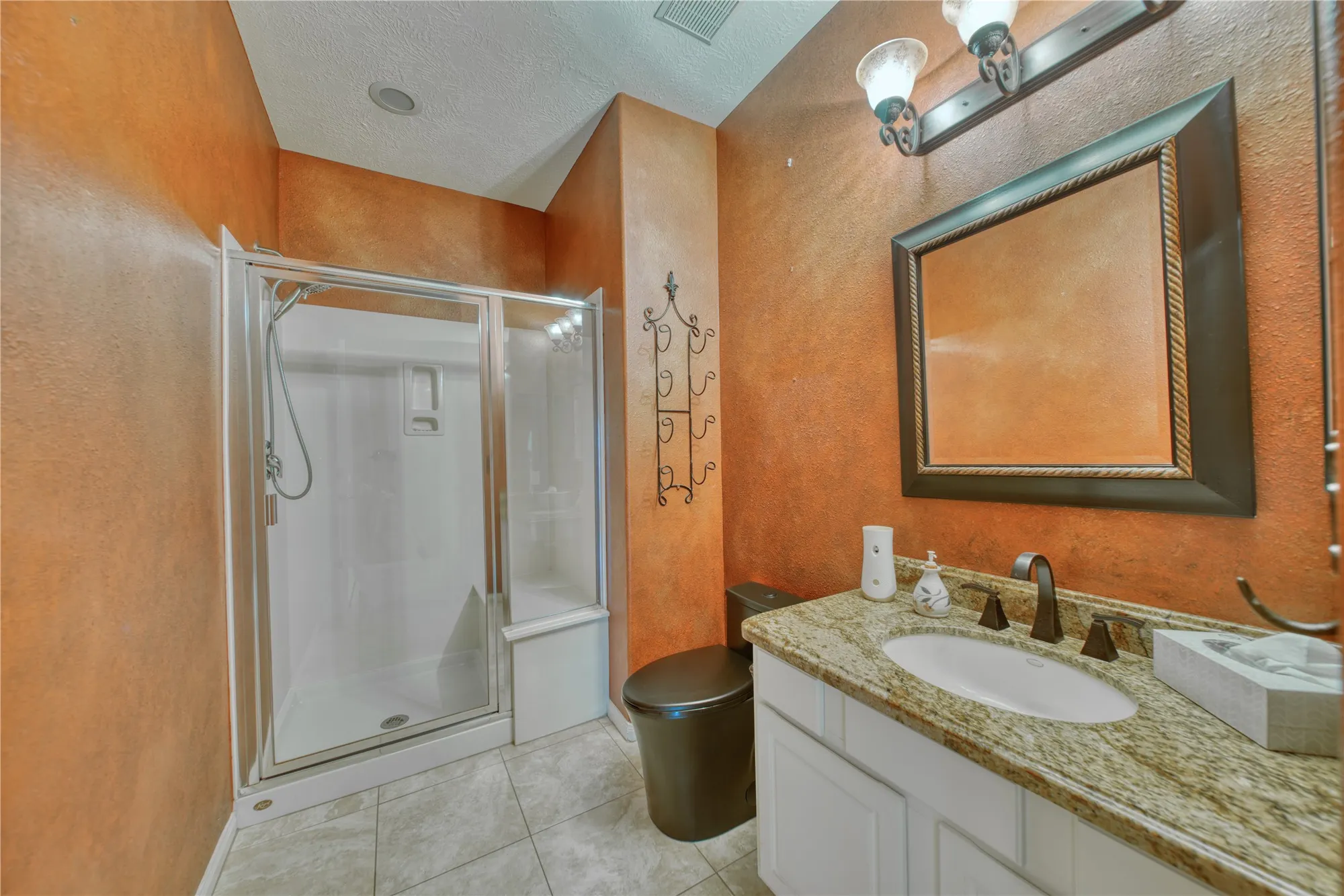 Property Slideshow image 36 of 50 | 1308 palermo dr, Pearland, TX, 77581