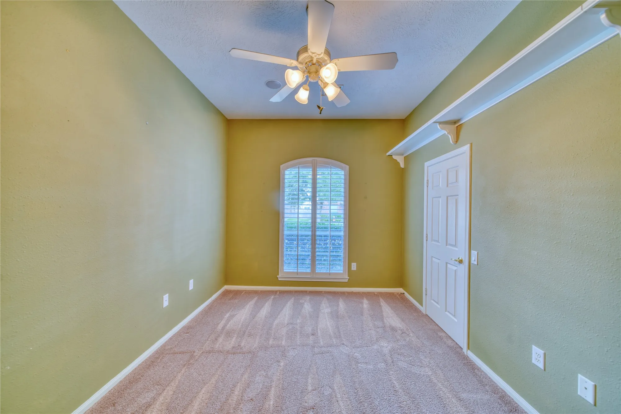 Property Slideshow image 37 of 50 | 1308 palermo dr, Pearland, TX, 77581
