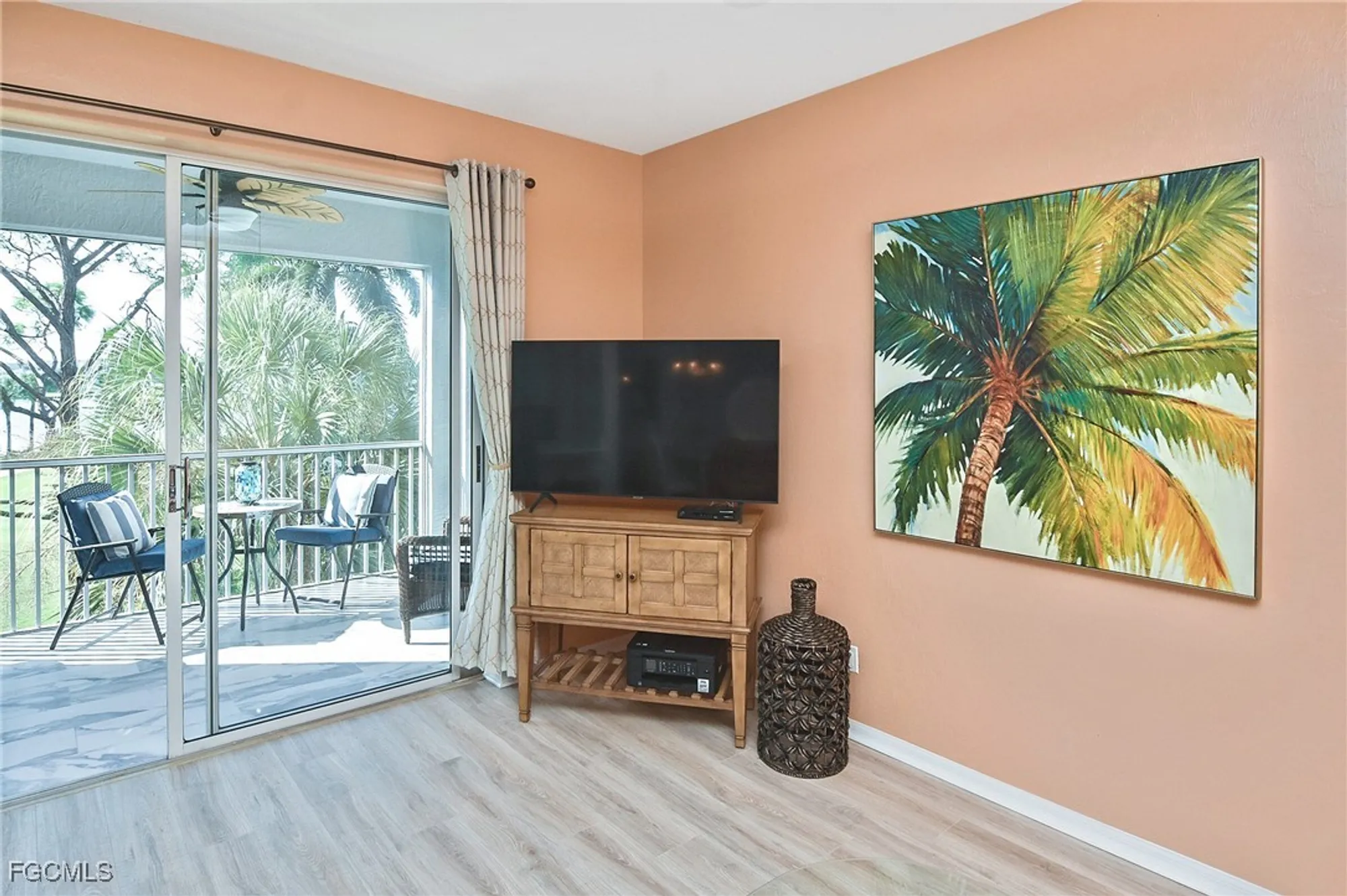 Property Slideshow image 19 of 40 | 8076 queen palm ln apt 436, Fort Myers, FL, 33966