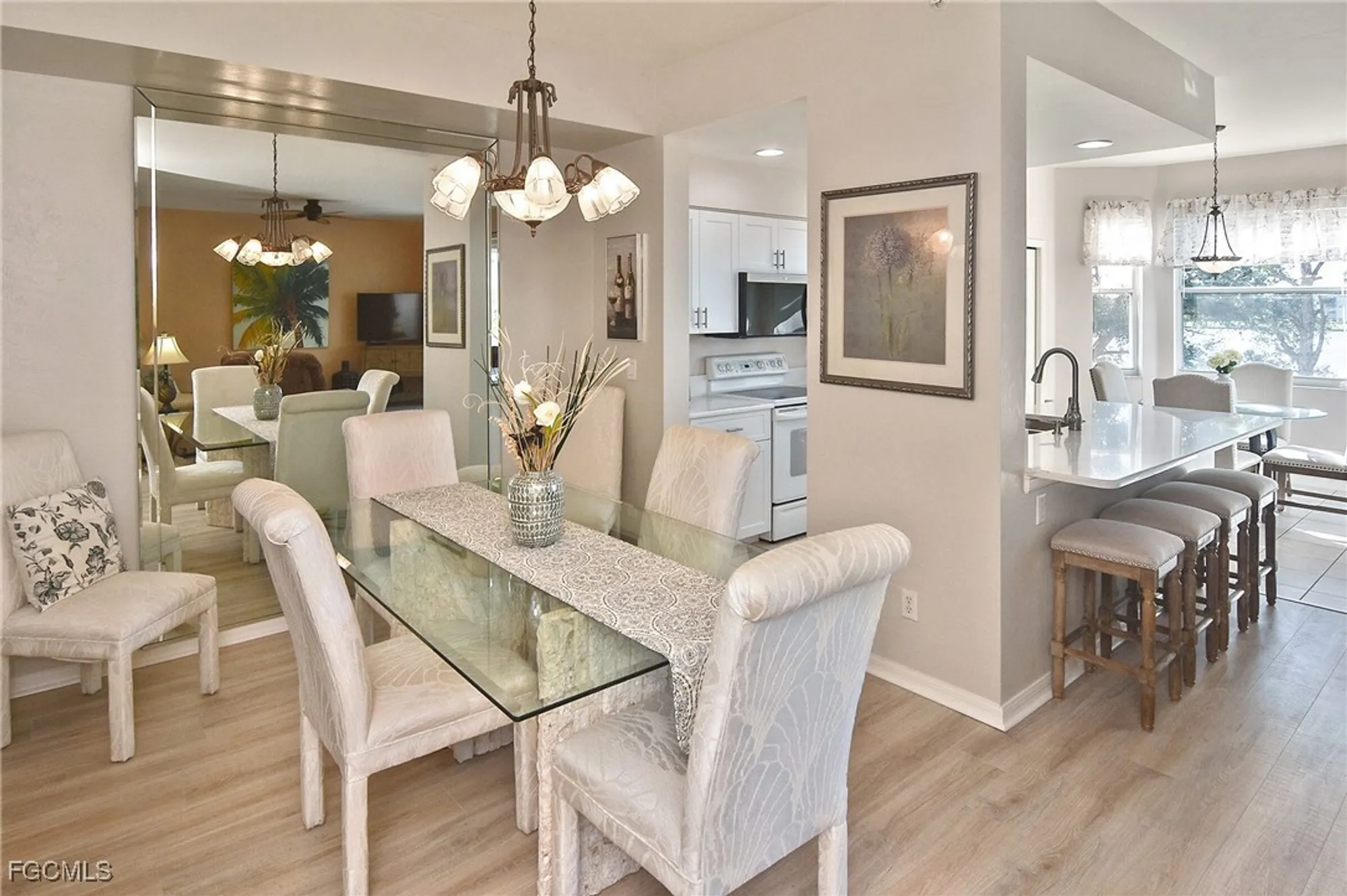 Property Slideshow image 4 of 40 | 8076 queen palm ln apt 436, Fort Myers, FL, 33966