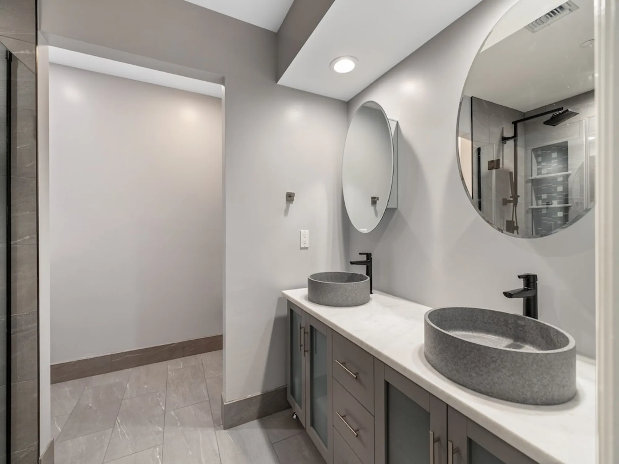 Property Slideshow image 7 of 36 | 5520 n harbor village dr apt 302, Vero Beach, FL, 32967