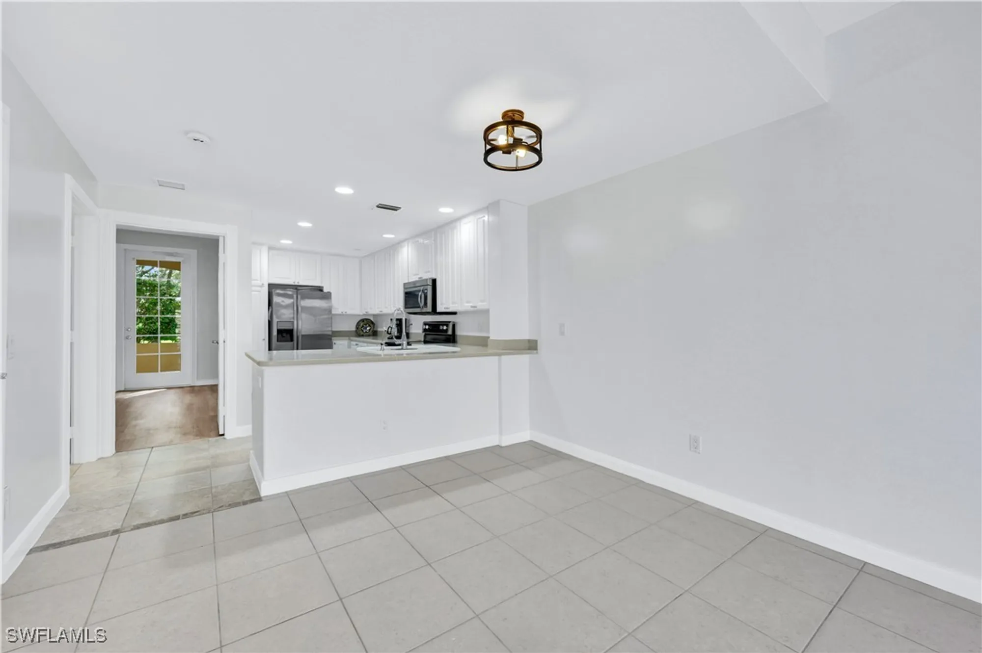 Property Slideshow image 14 of 43 | 15395 laughing gull ln, Bonita Springs, FL, 34135