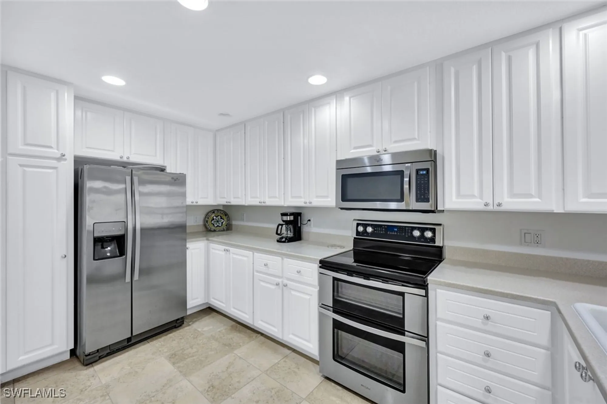 Property Slideshow image 15 of 43 | 15395 laughing gull ln, Bonita Springs, FL, 34135