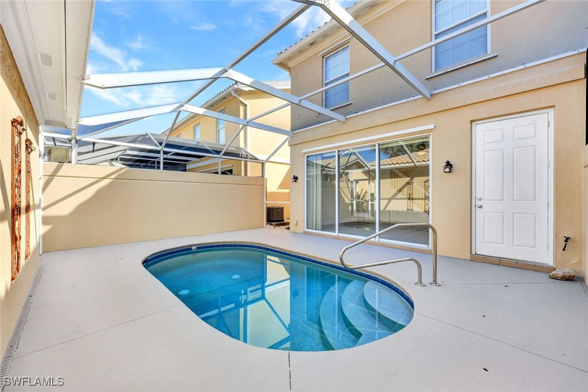 Property Slideshow image 29 of 43 | 15395 laughing gull ln, Bonita Springs, FL, 34135