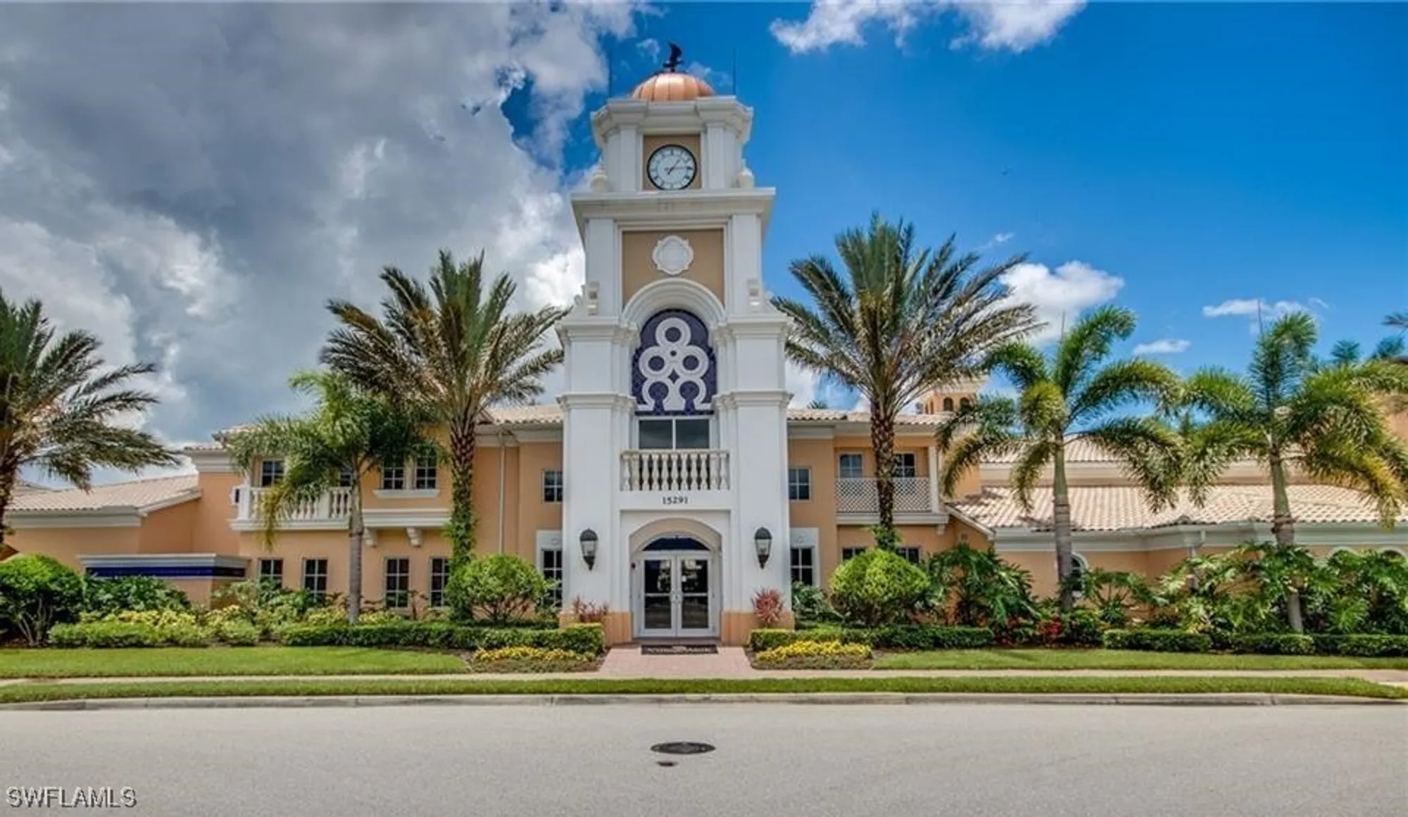 Property Slideshow image 34 of 43 | 15395 laughing gull ln, Bonita Springs, FL, 34135