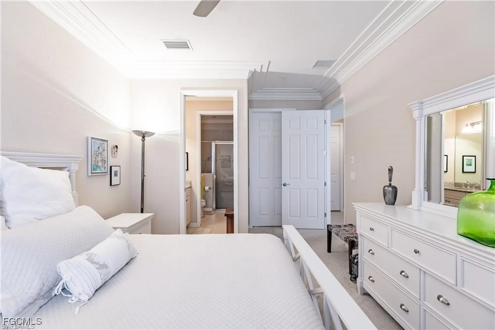 Property Slideshow image 11 of 32 | 8697 olinda way apt 7606, Fort Myers, FL, 33912