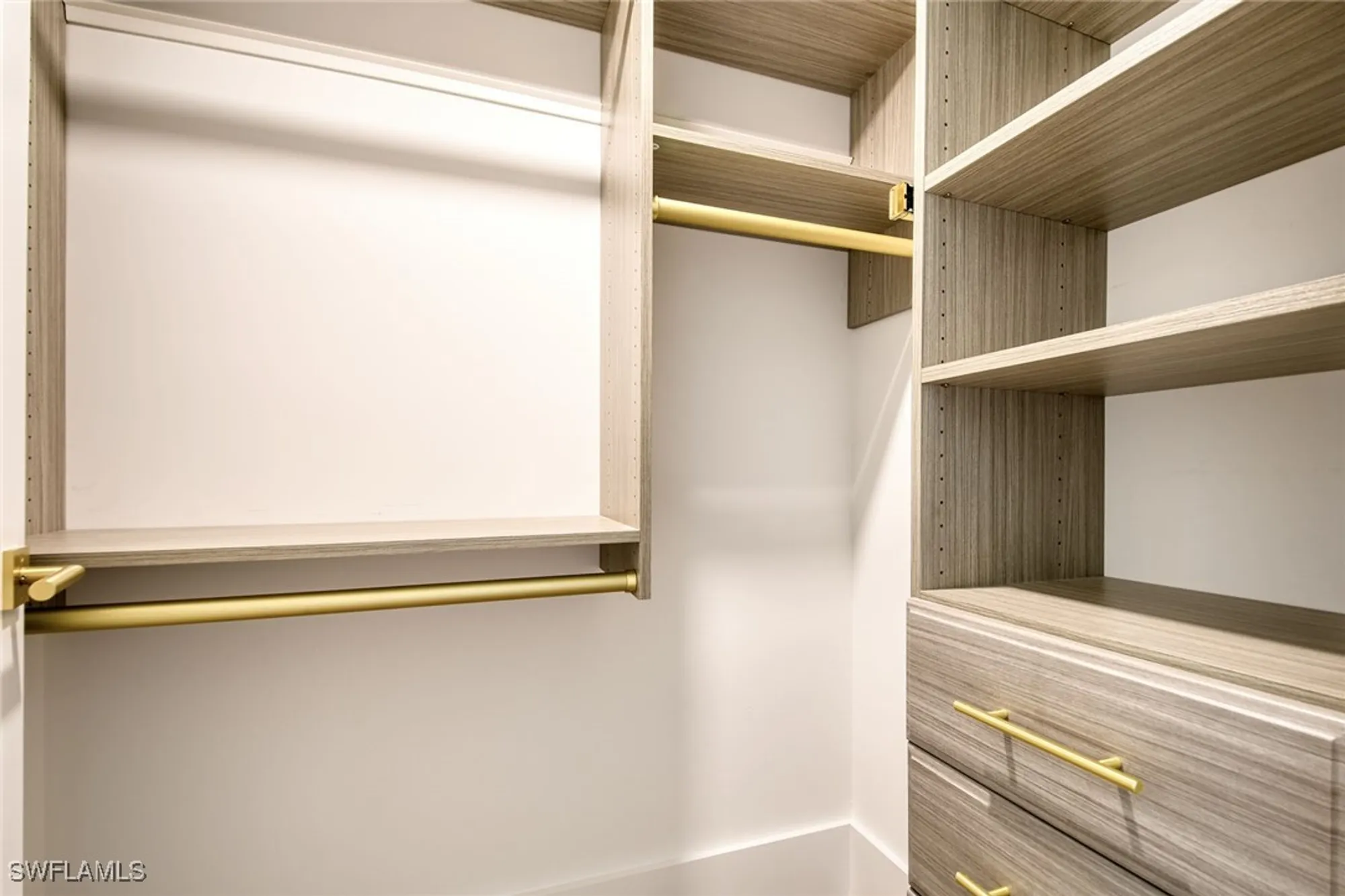 Property Slideshow image 24 of 36 | 2389 gulf shore blvd n # 302, Naples, FL, 34103