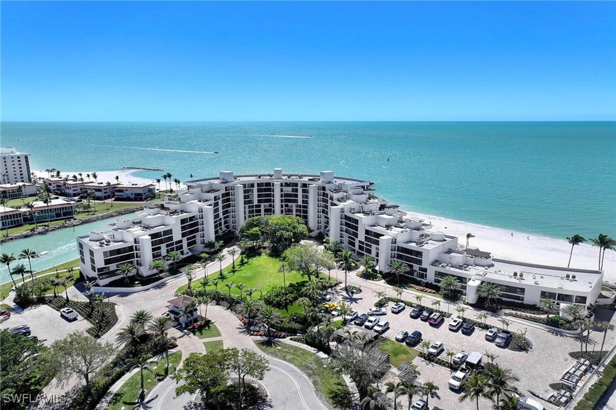 Property Slideshow image 29 of 36 | 2389 gulf shore blvd n # 302, Naples, FL, 34103