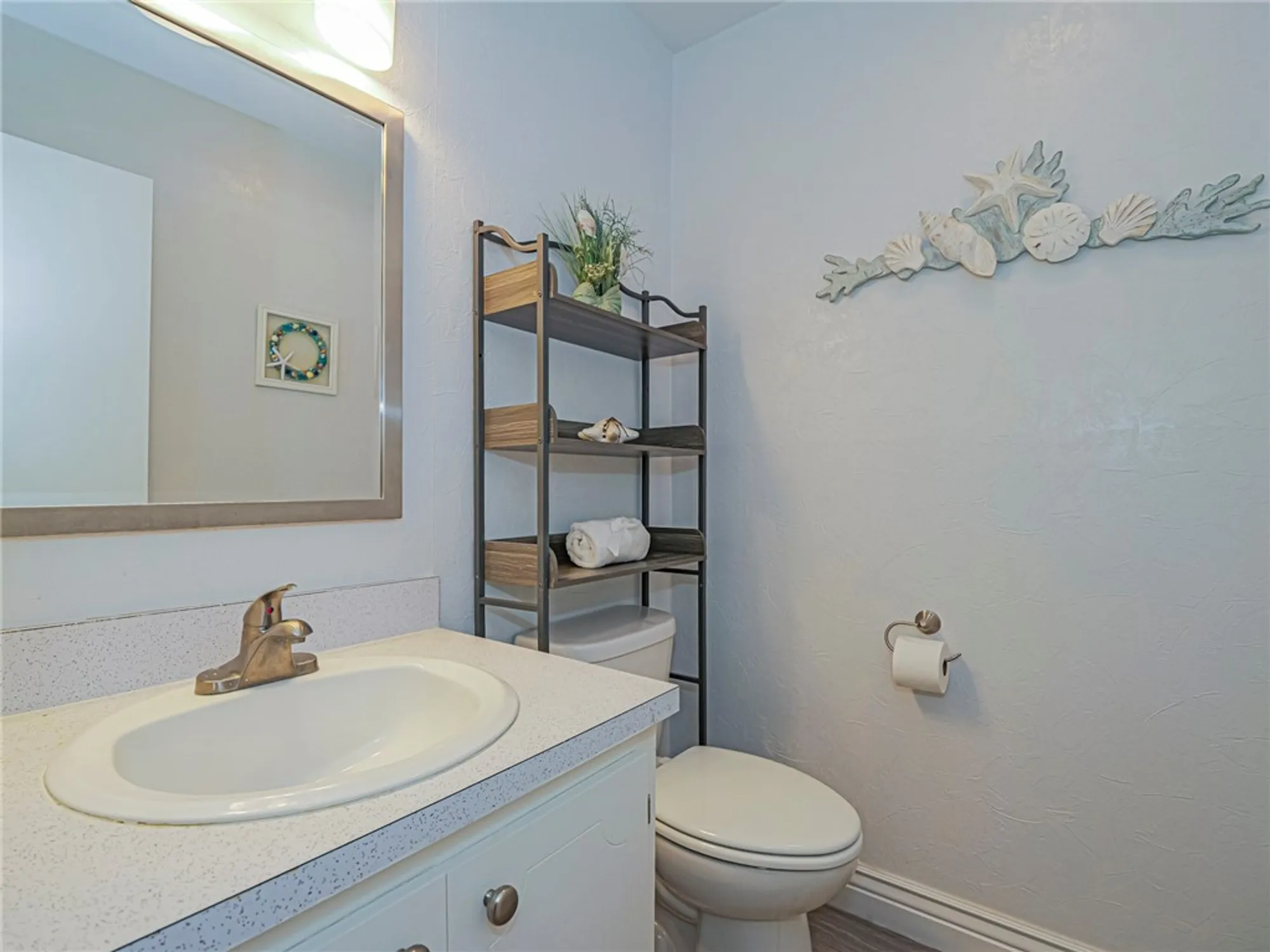 Property Slideshow image 12 of 35 | 5400 highway a1a apt d3, Vero Beach, FL, 32963